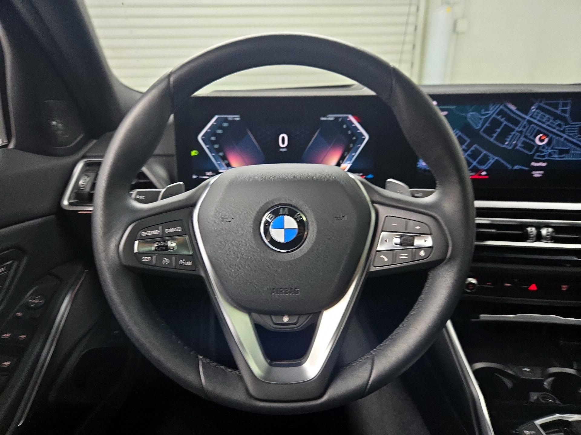 Thumbnail: 2024 BMW 3 Series - 10