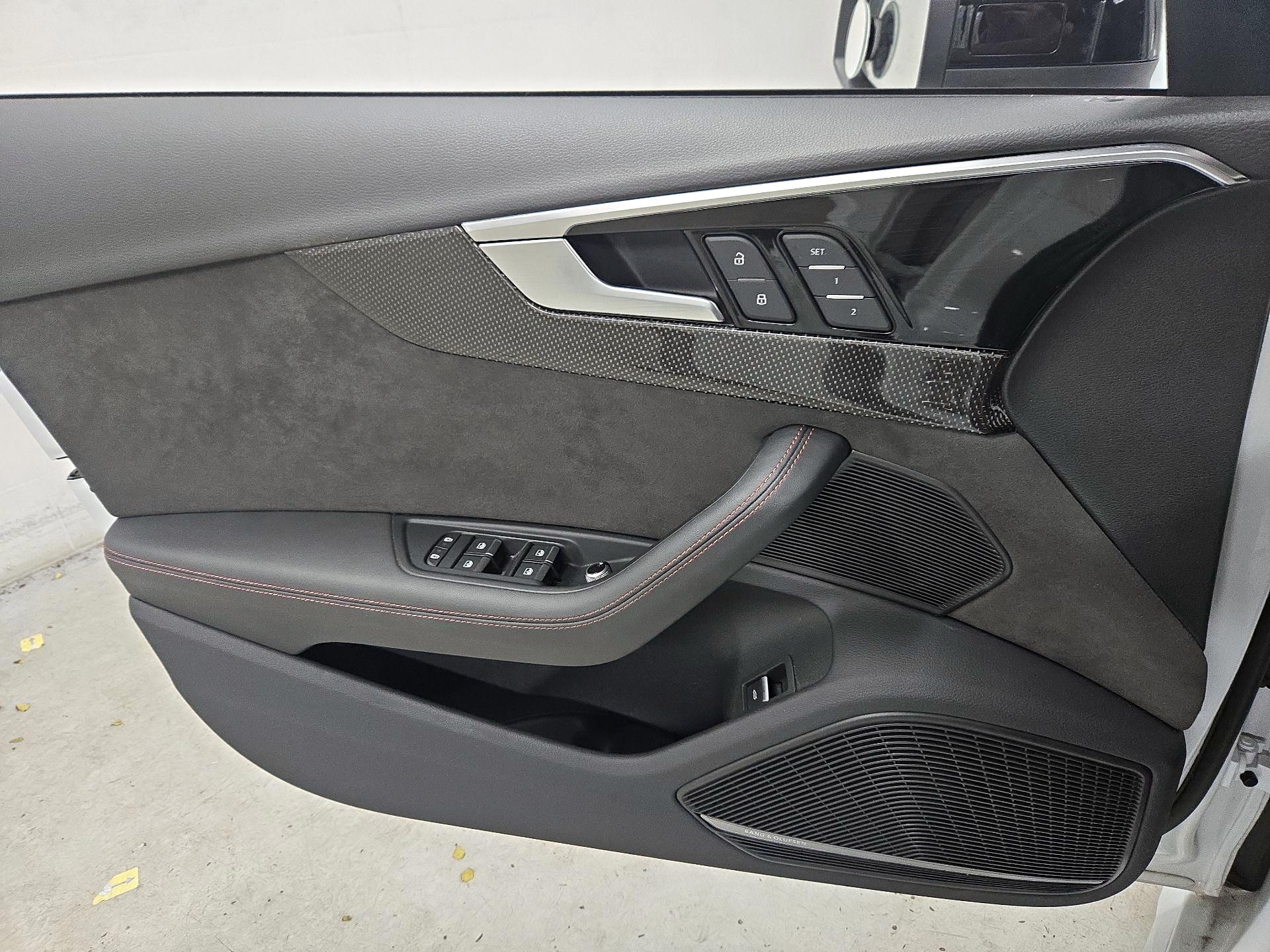 Thumbnail: 2021 Audi S4 - 12