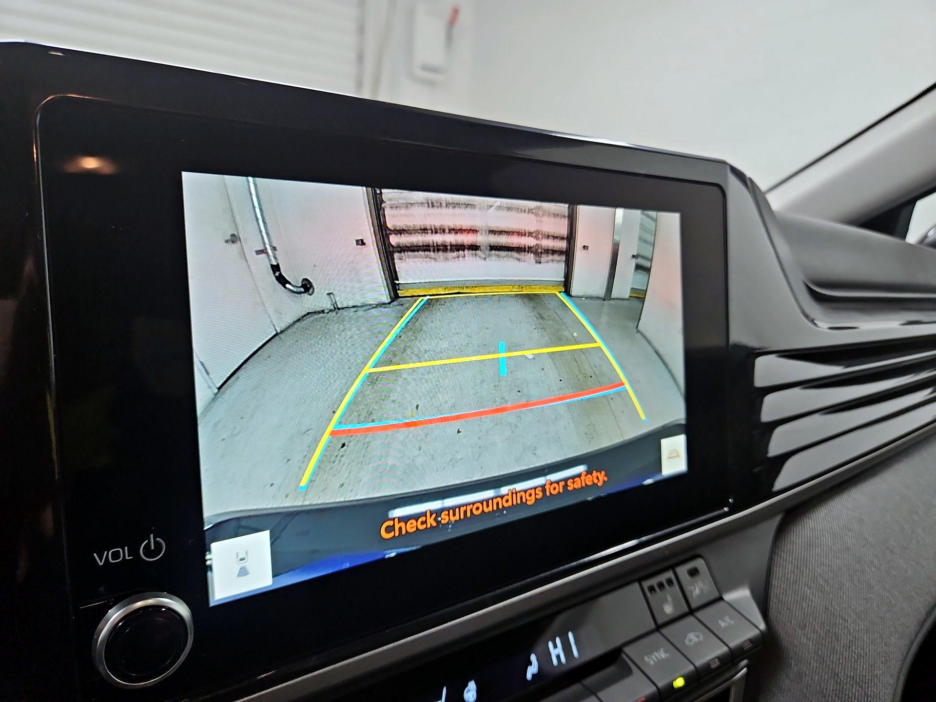 Thumbnail: 2025 Toyota Camry - 14