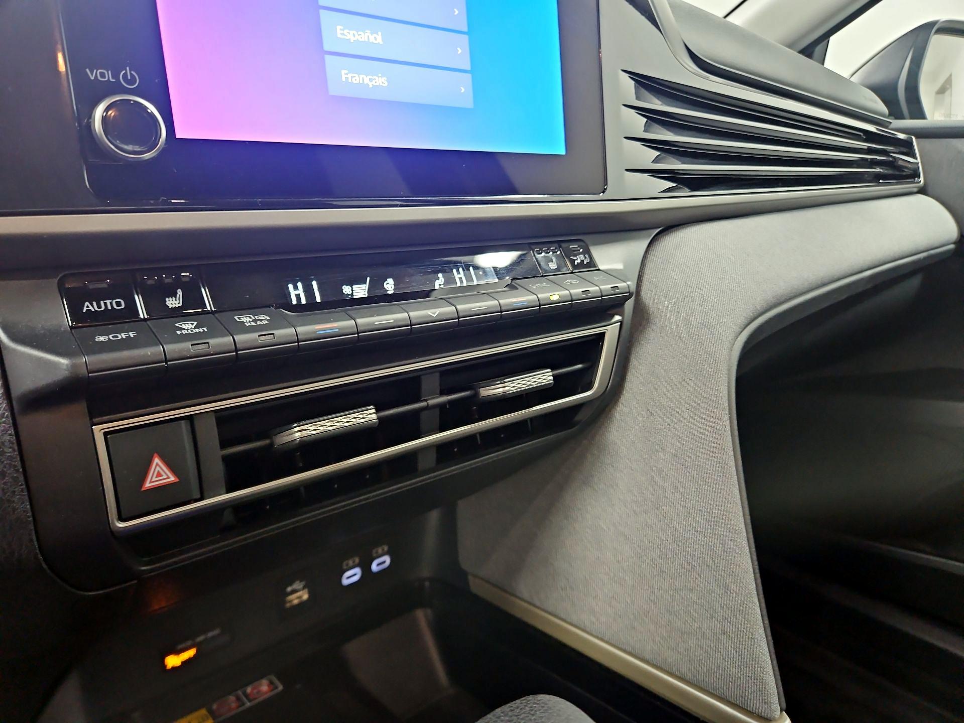 Thumbnail: 2025 Toyota Camry - 16