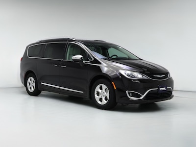 2017 Chrysler Pacifica Hybrid Platinum