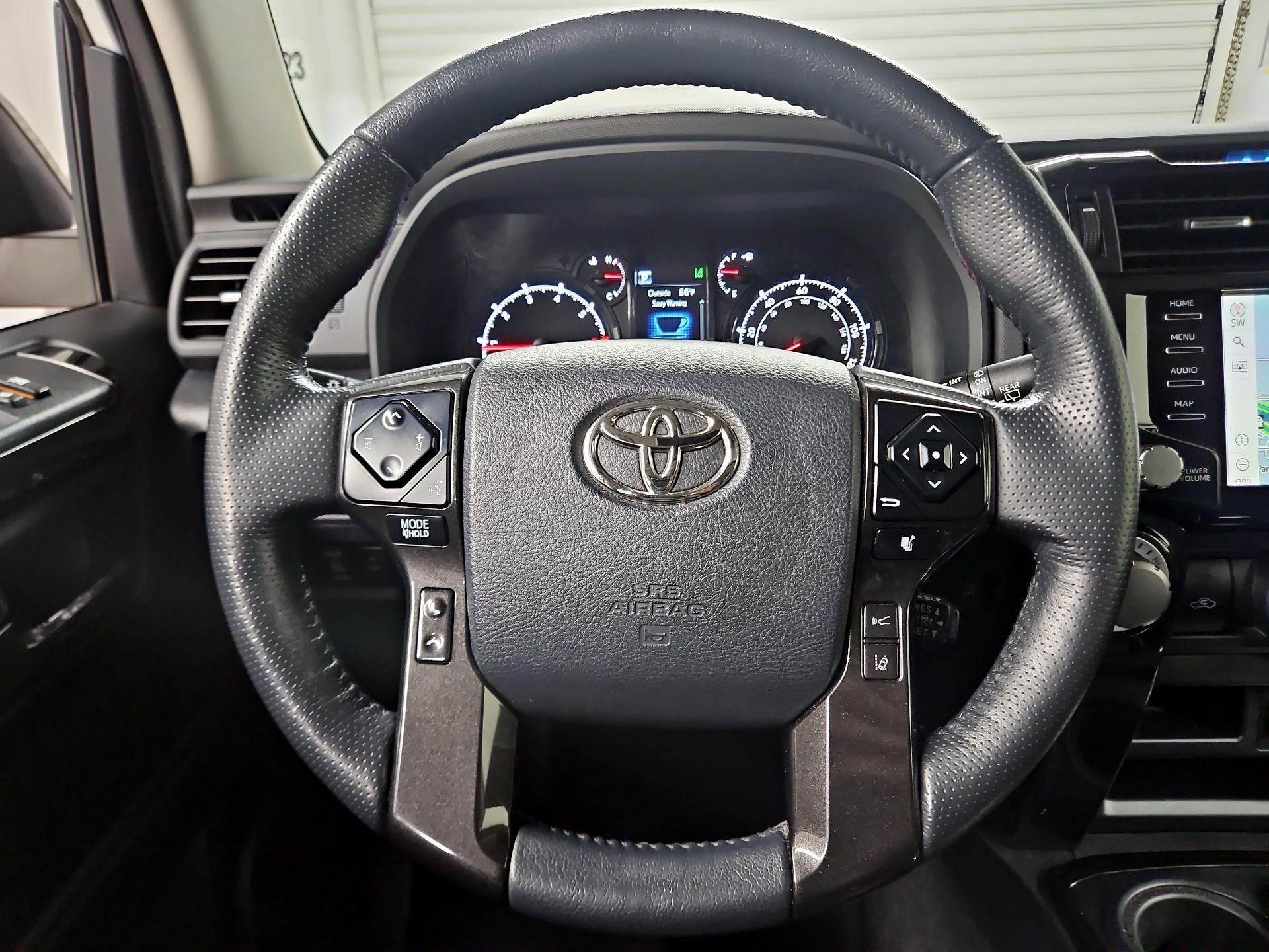 Thumbnail: 2023 Toyota 4Runner - 10