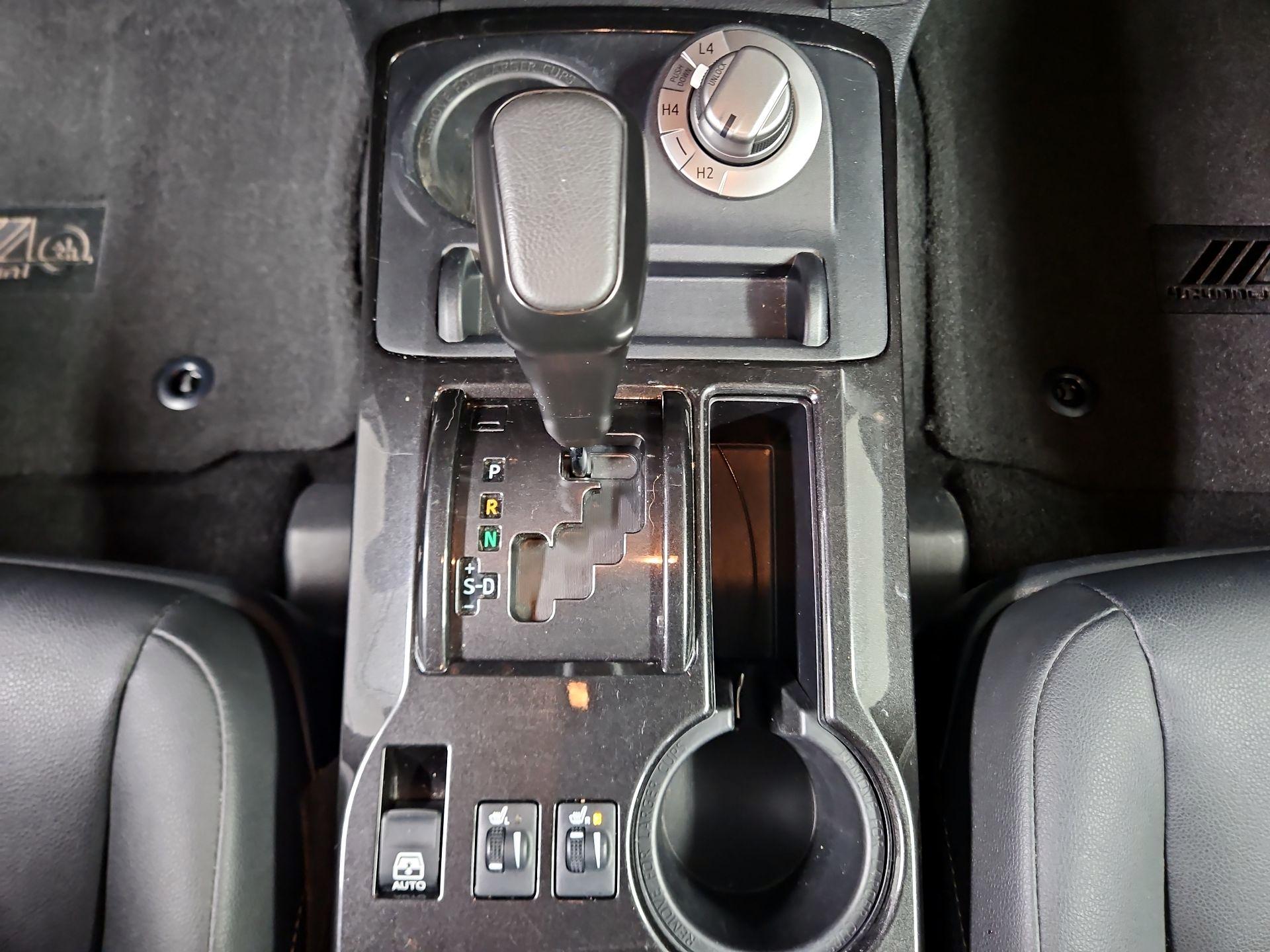 Thumbnail: 2023 Toyota 4Runner - 18