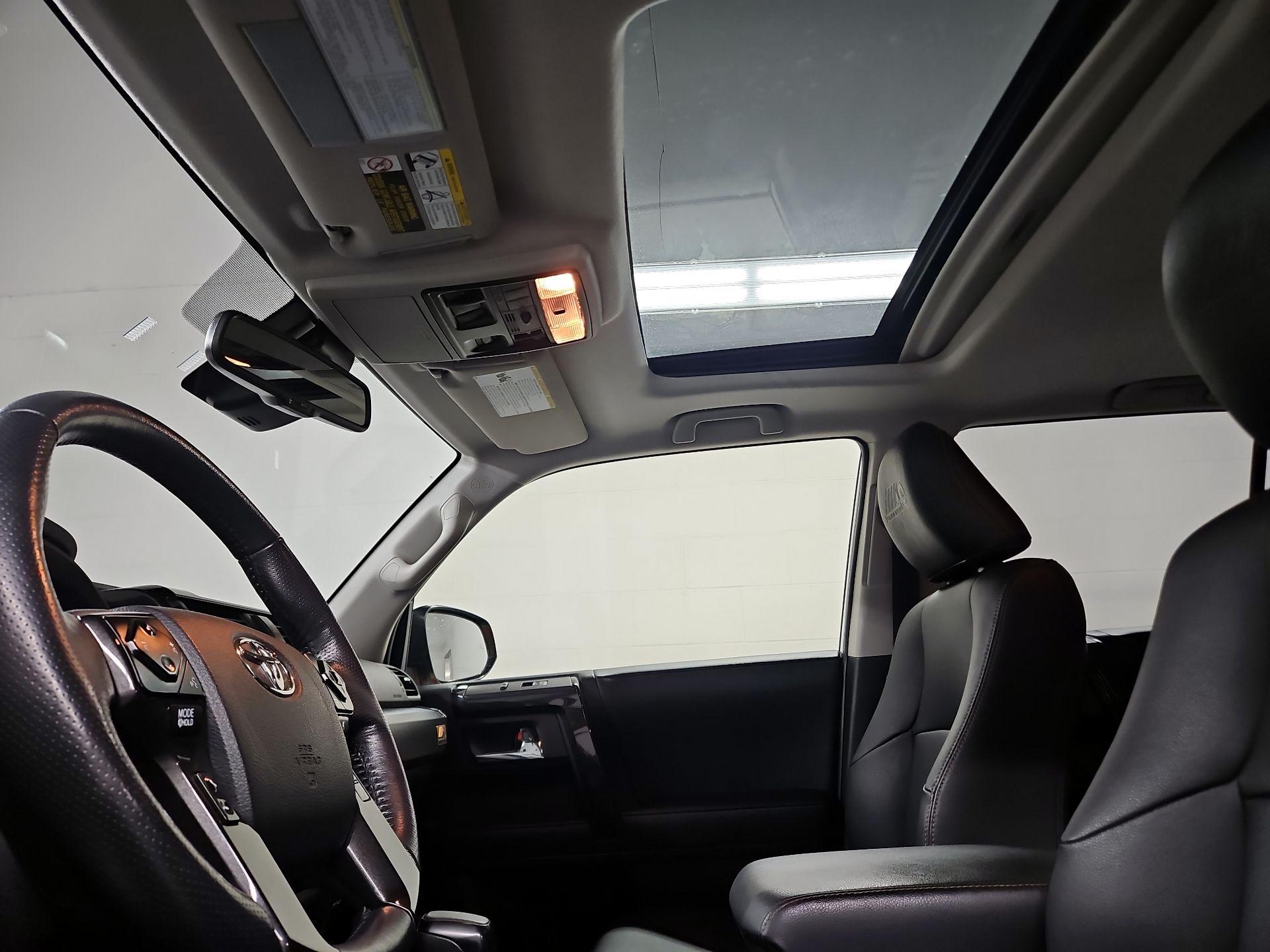 Thumbnail: 2023 Toyota 4Runner - 20