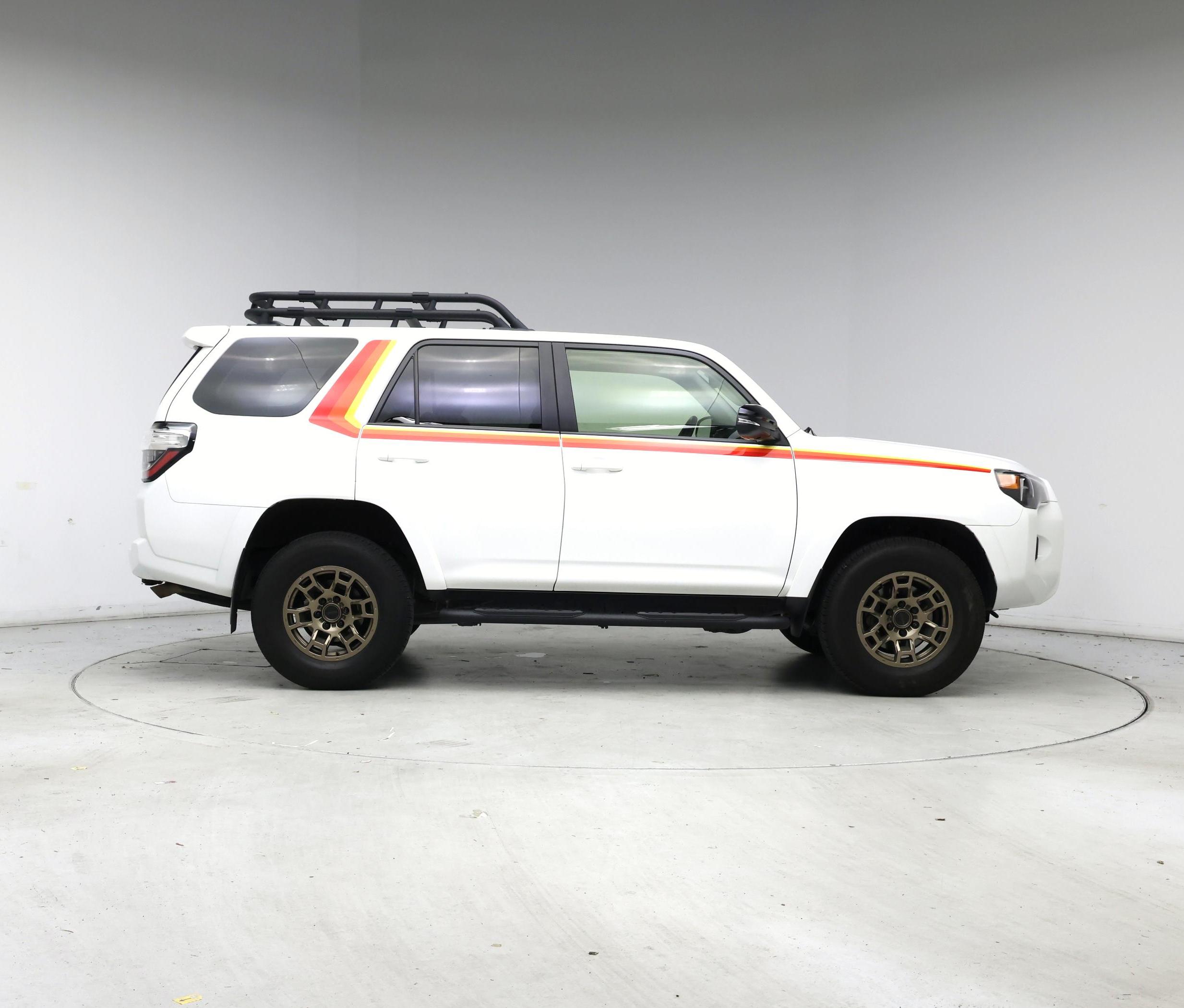 Thumbnail: 2023 Toyota 4Runner - 7