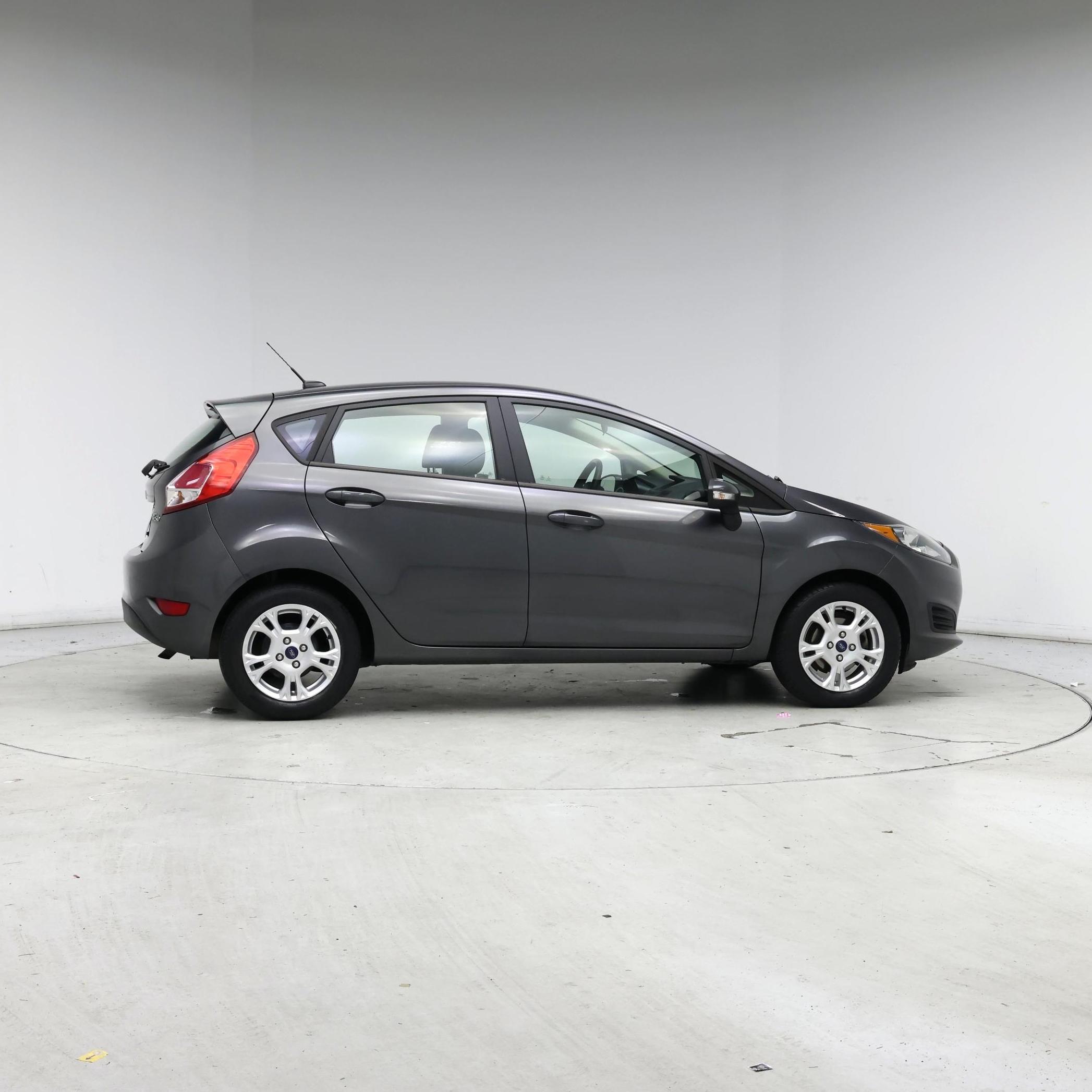 Thumbnail: 2015 Ford Fiesta - 7