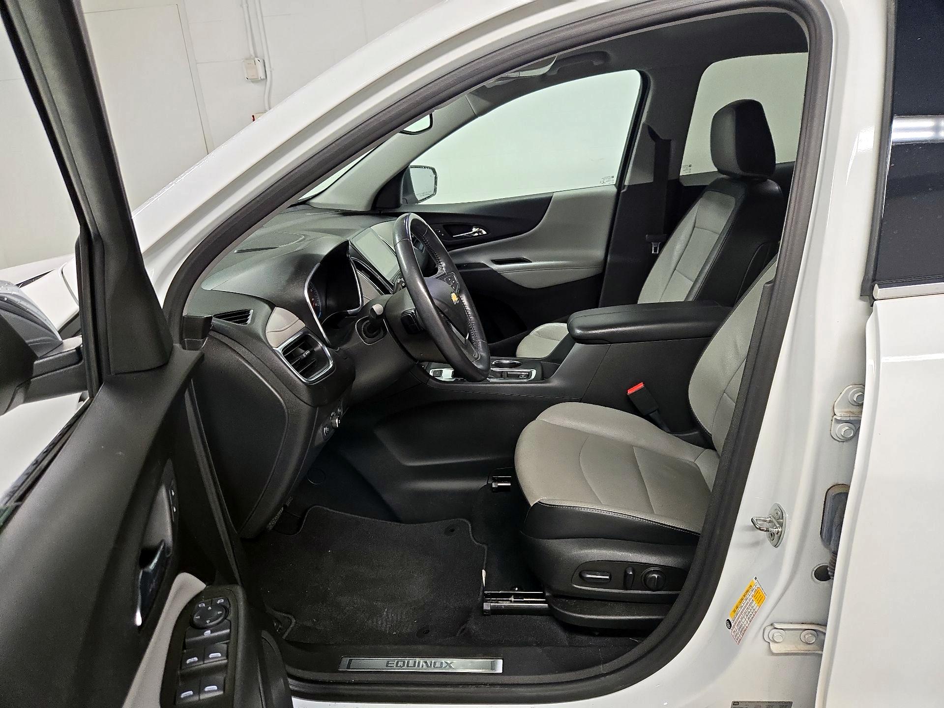 Thumbnail: 2021 Chevrolet Equinox - 11