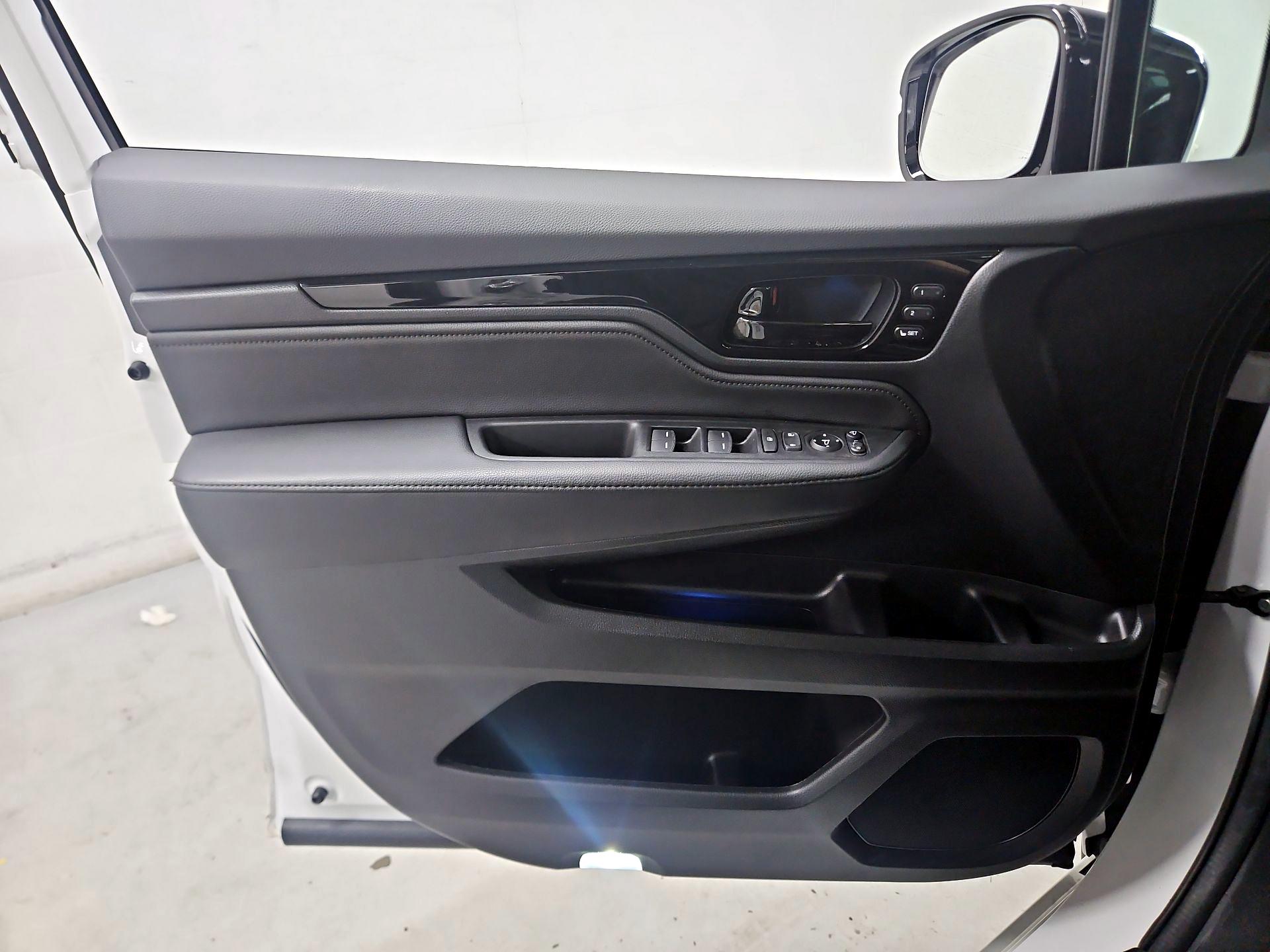 Thumbnail: 2025 Honda Odyssey - 12
