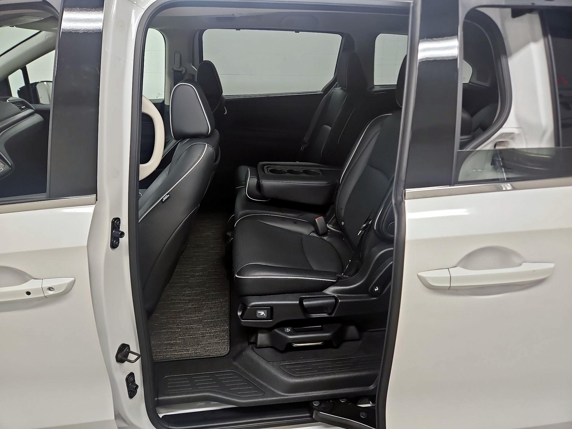 Thumbnail: 2025 Honda Odyssey - 20