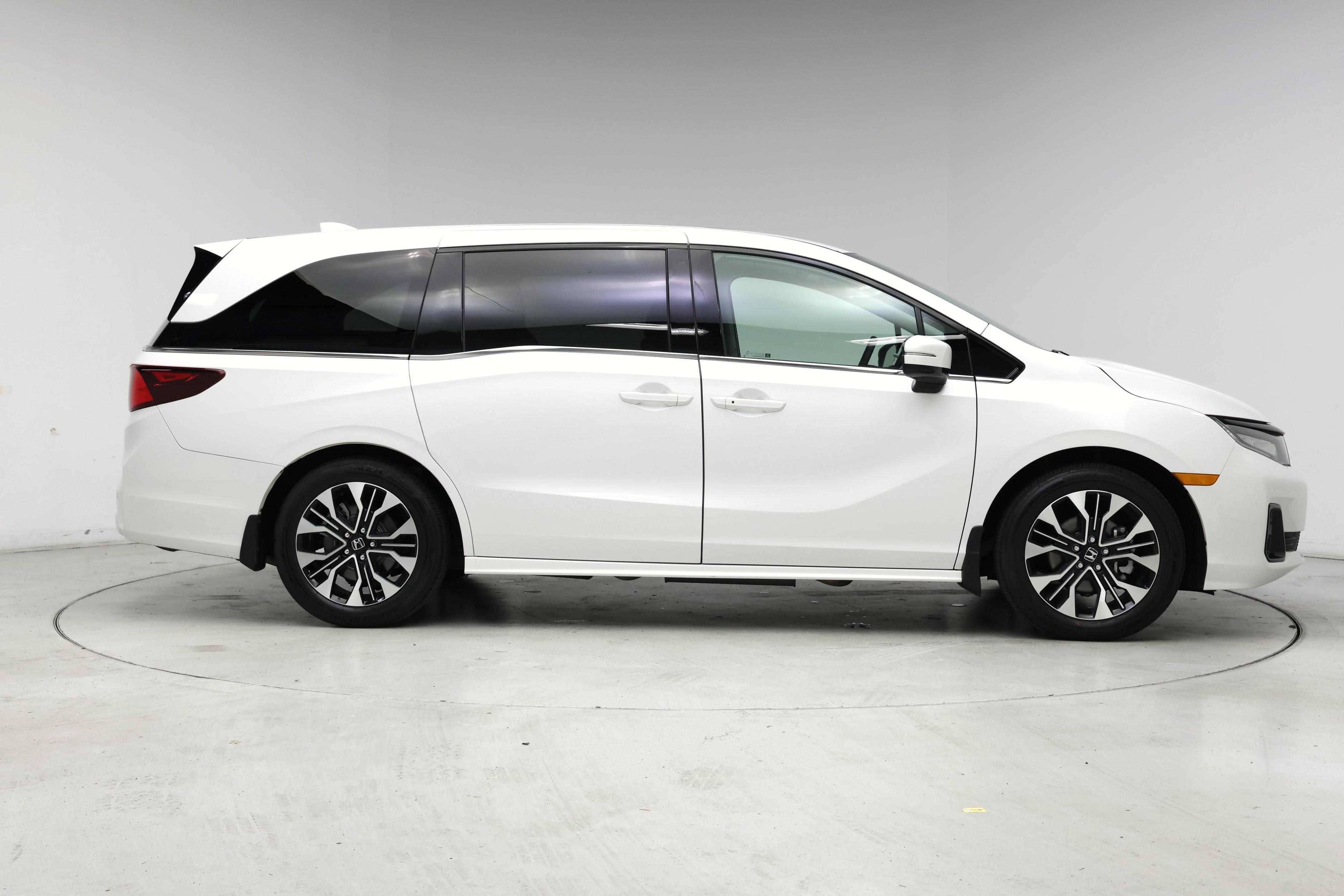 Thumbnail: 2025 Honda Odyssey - 7