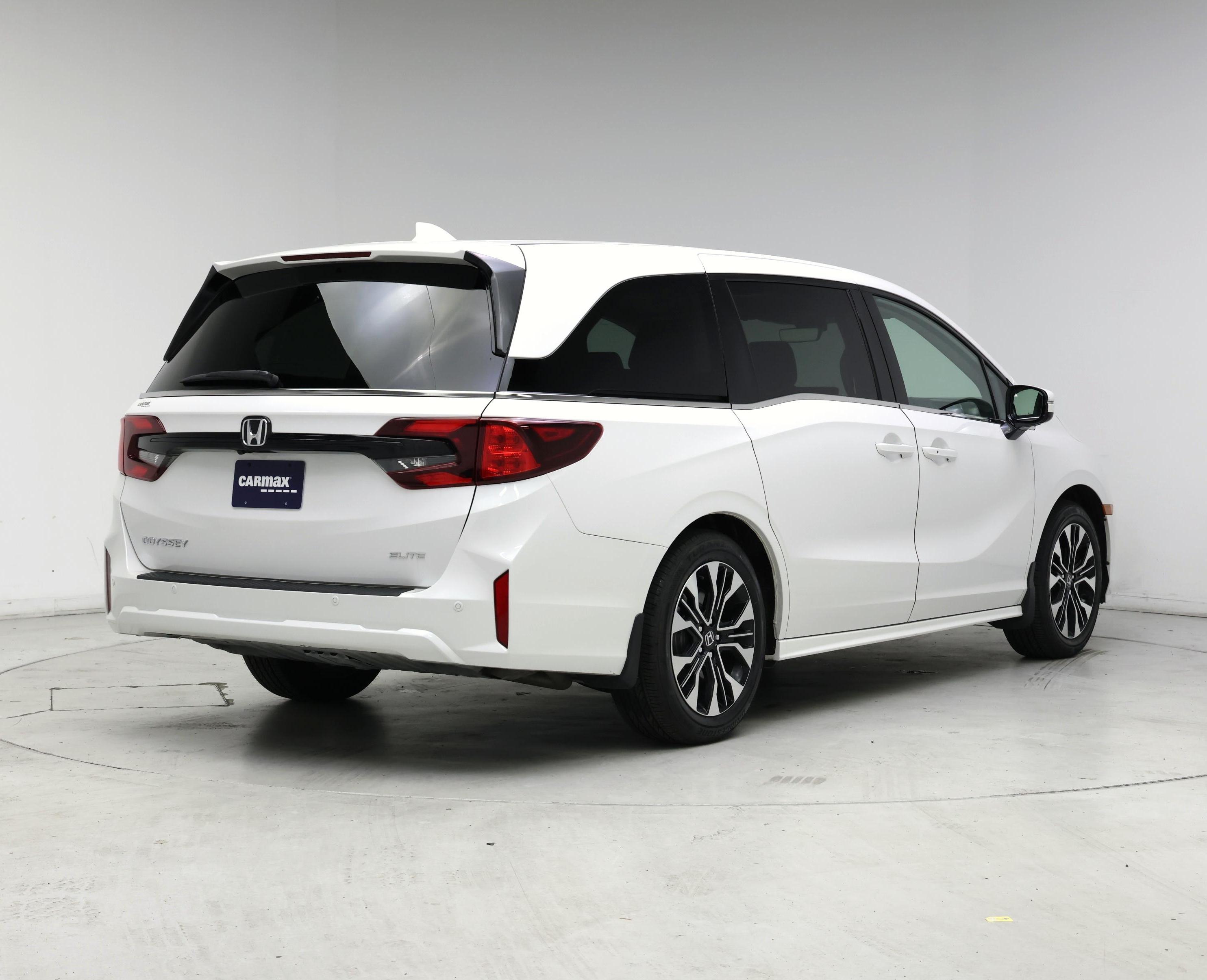 Thumbnail: 2025 Honda Odyssey - 8