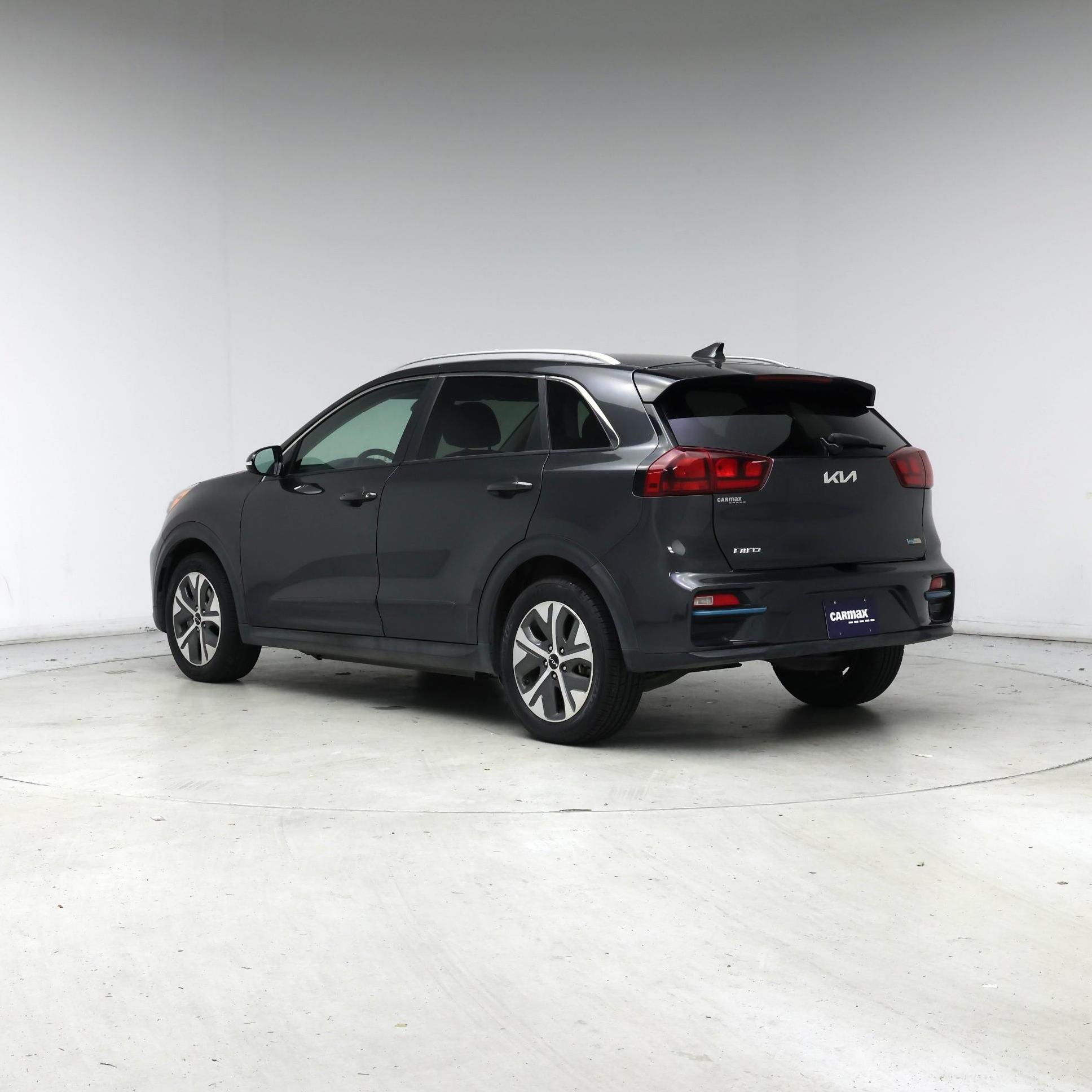 Thumbnail: 2022 Kia Niro - 2