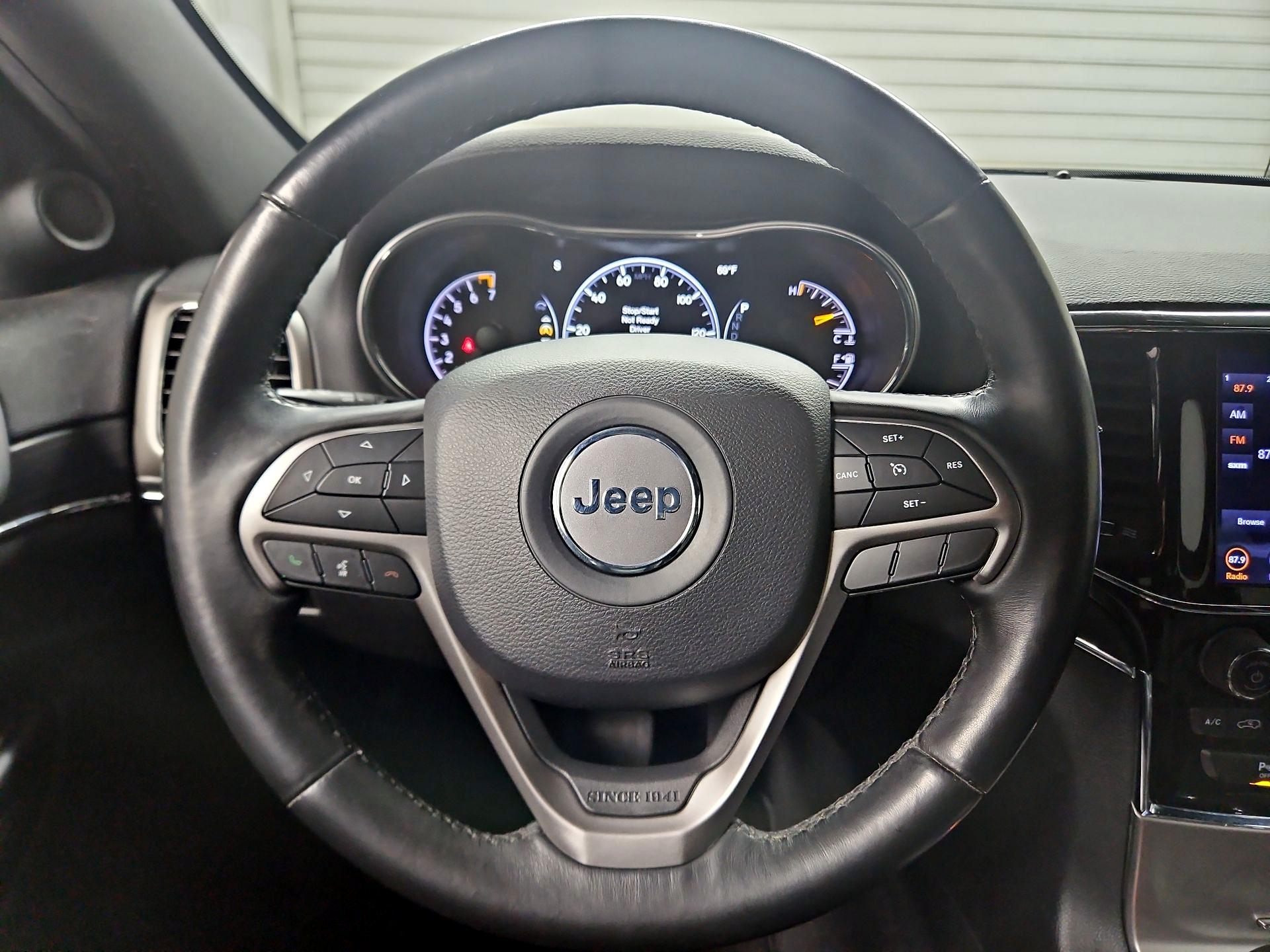 Thumbnail: 2019 Jeep Grand Cherokee - 10