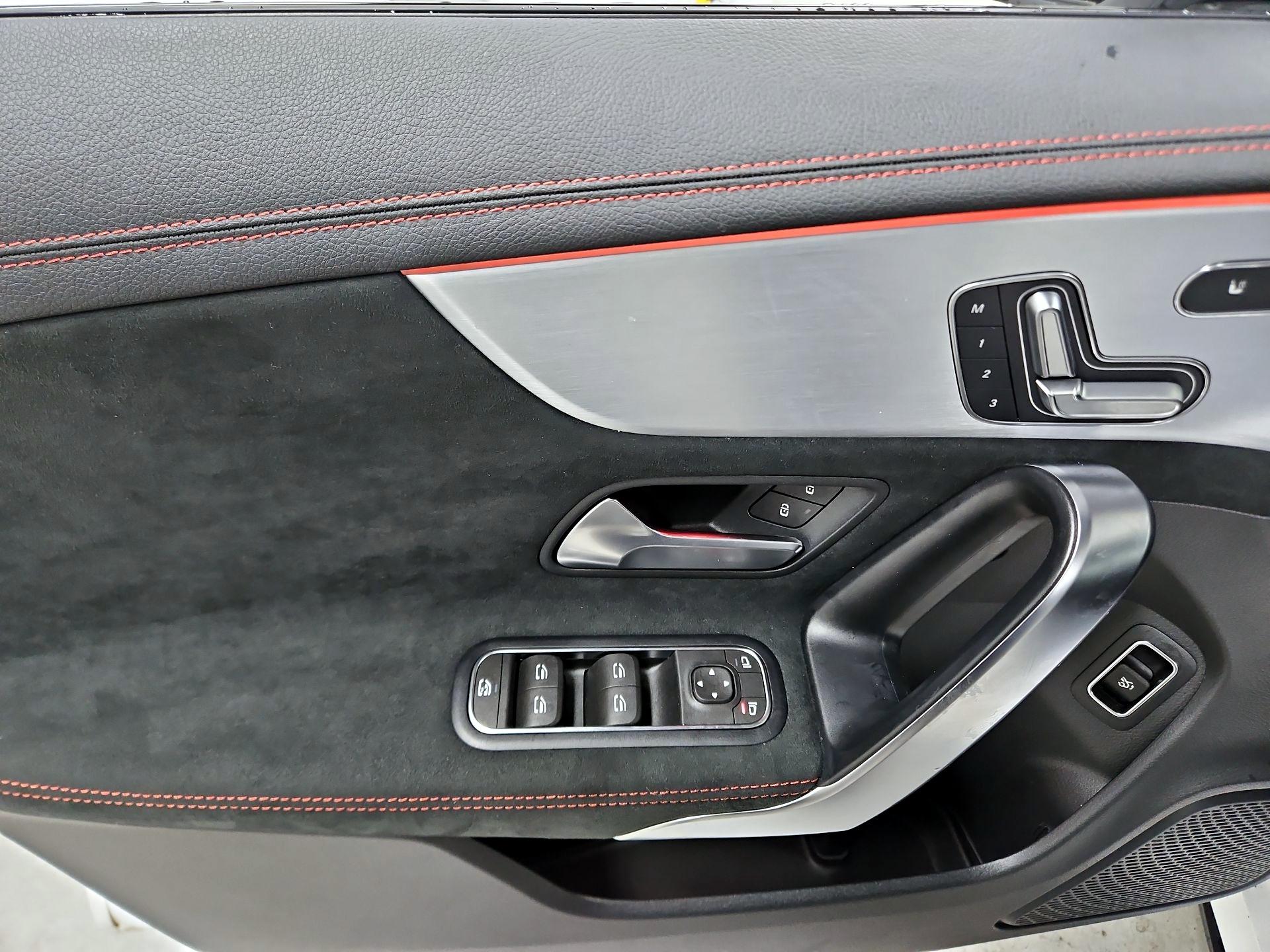 Thumbnail: 2022 Mercedes-Benz CLA - 12