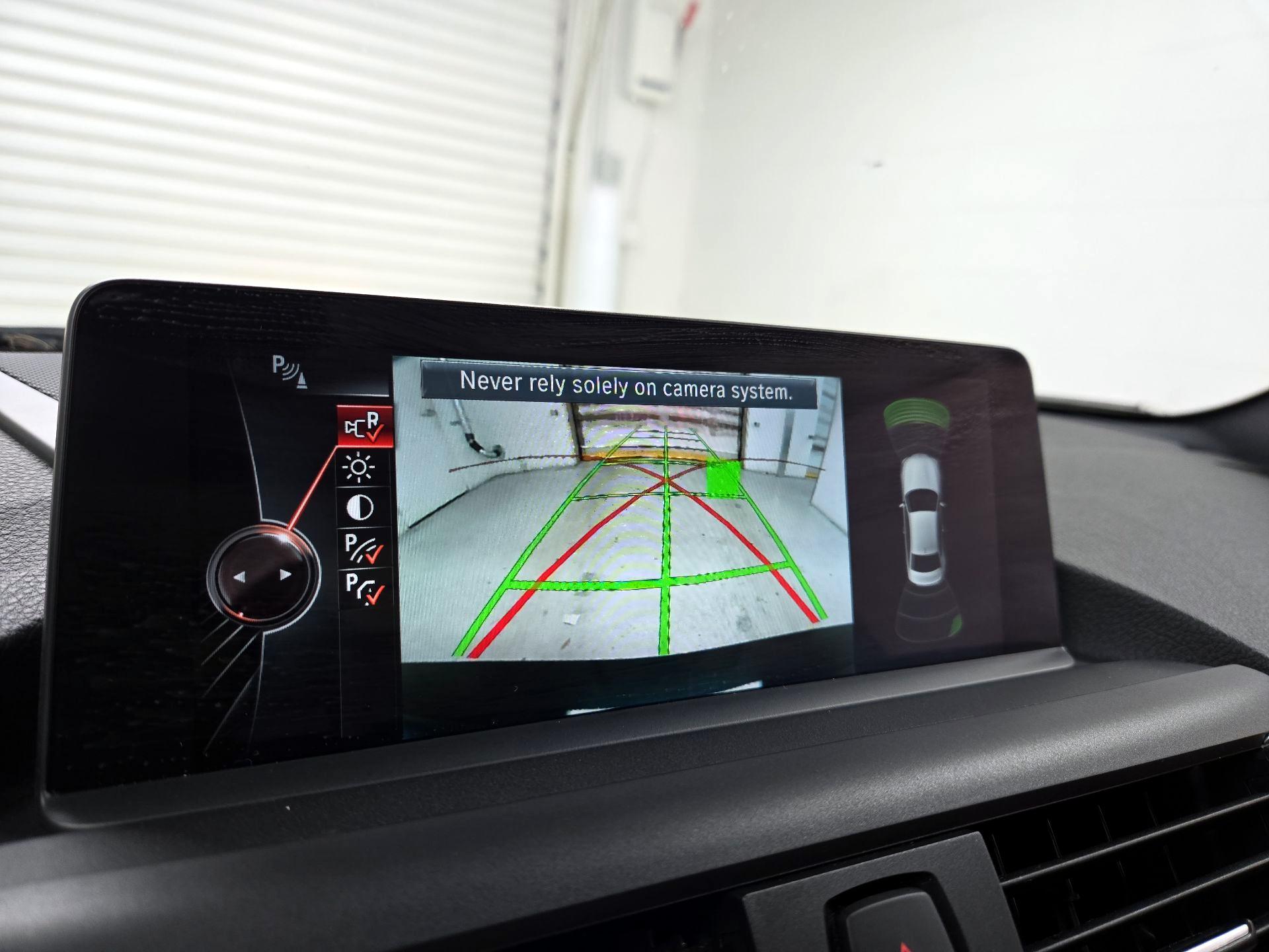 Thumbnail: 2016 BMW 2 Series - 15