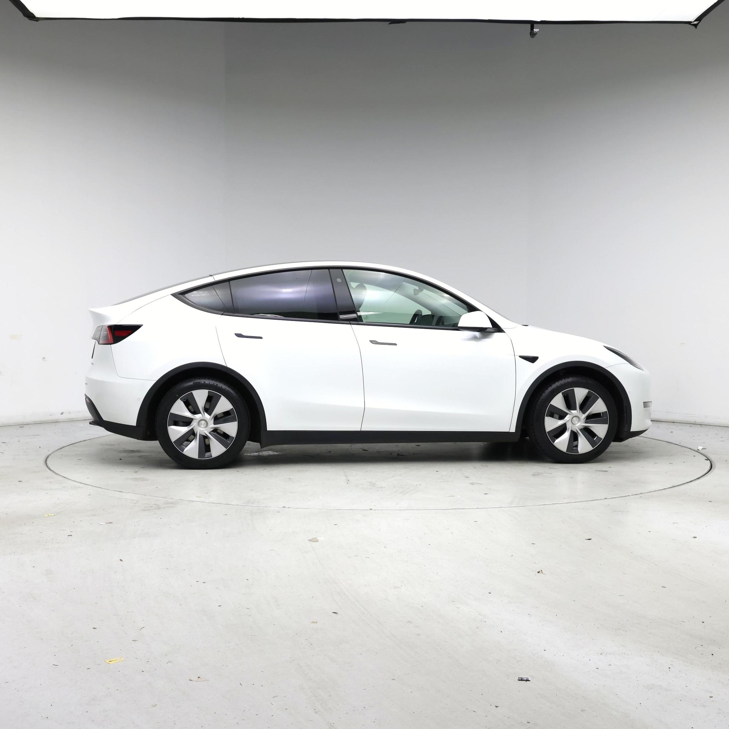 Thumbnail: 2021 Tesla Model Y - 7