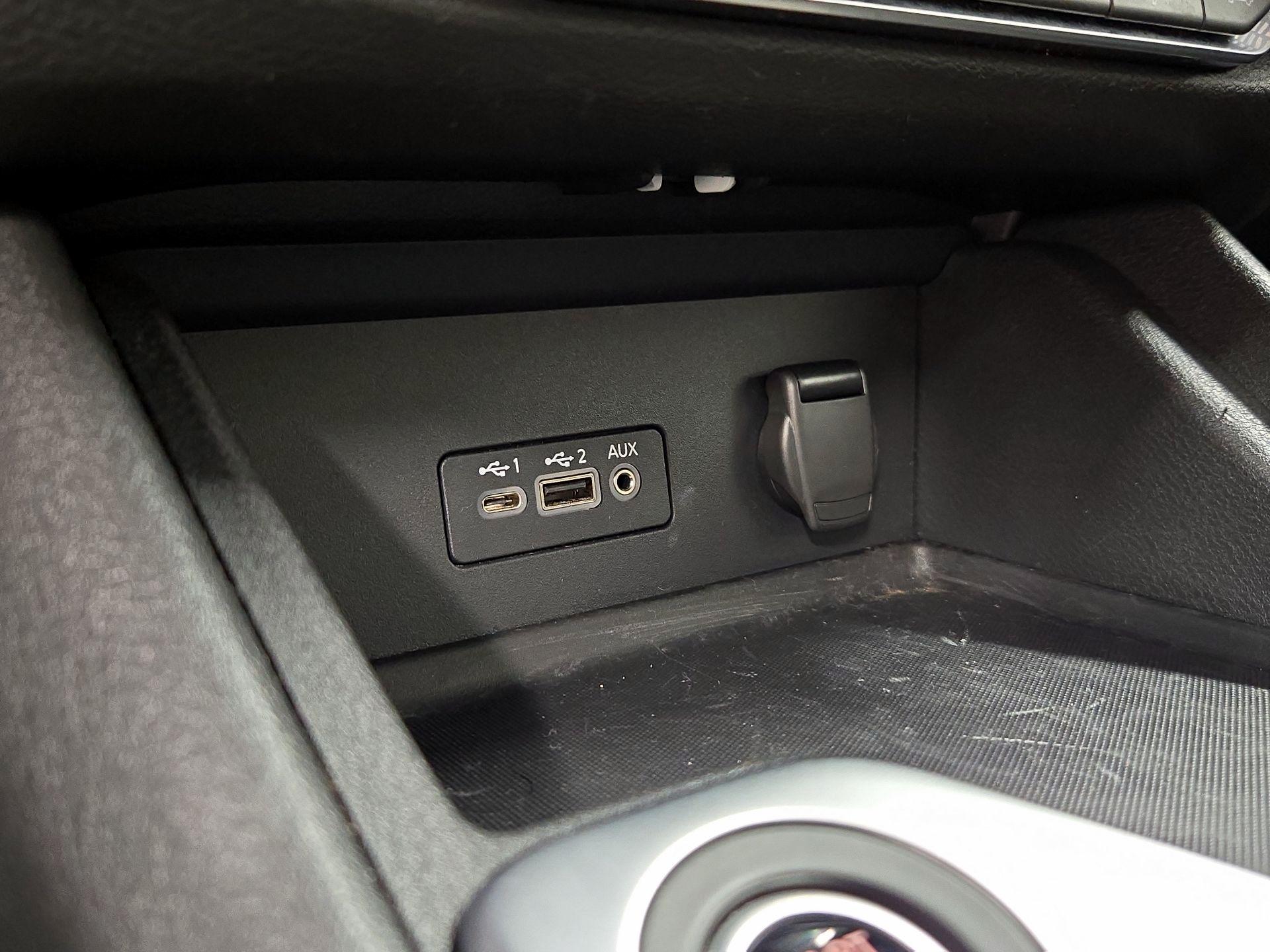 Thumbnail: 2021 Nissan Sentra - 18