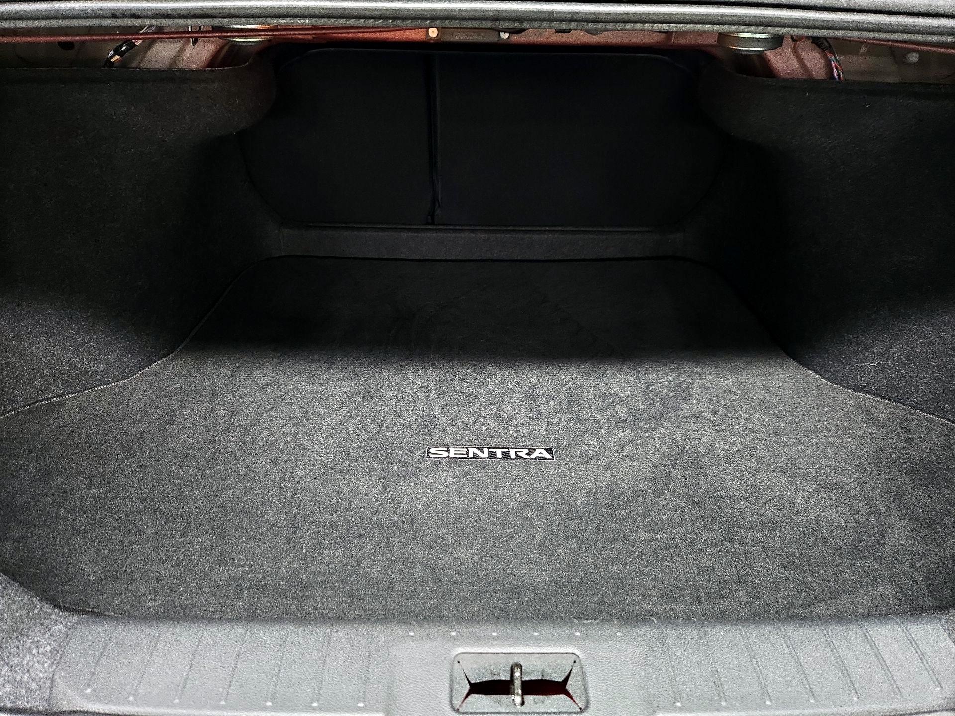 Thumbnail: 2021 Nissan Sentra - 20