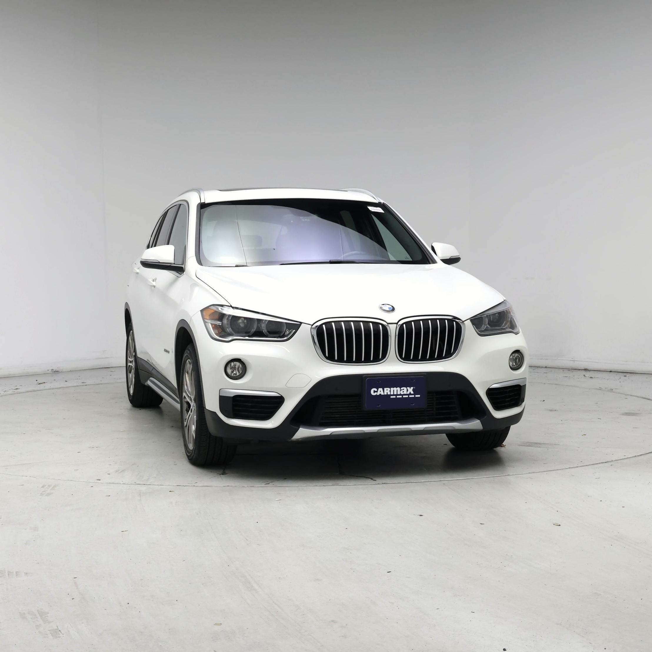 Thumbnail: 2017 BMW X1 - 5
