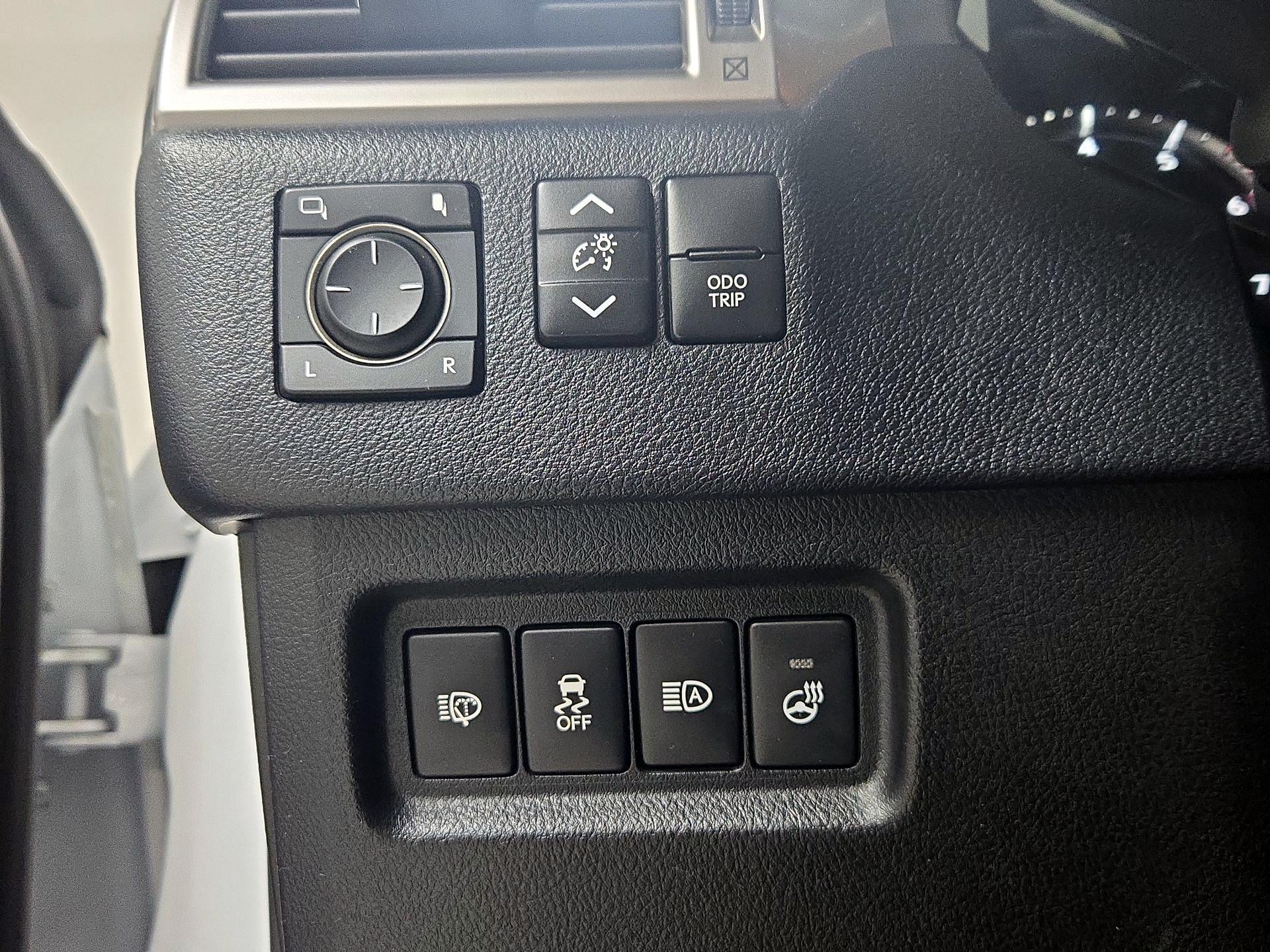 Thumbnail: 2022 Lexus GX - 13