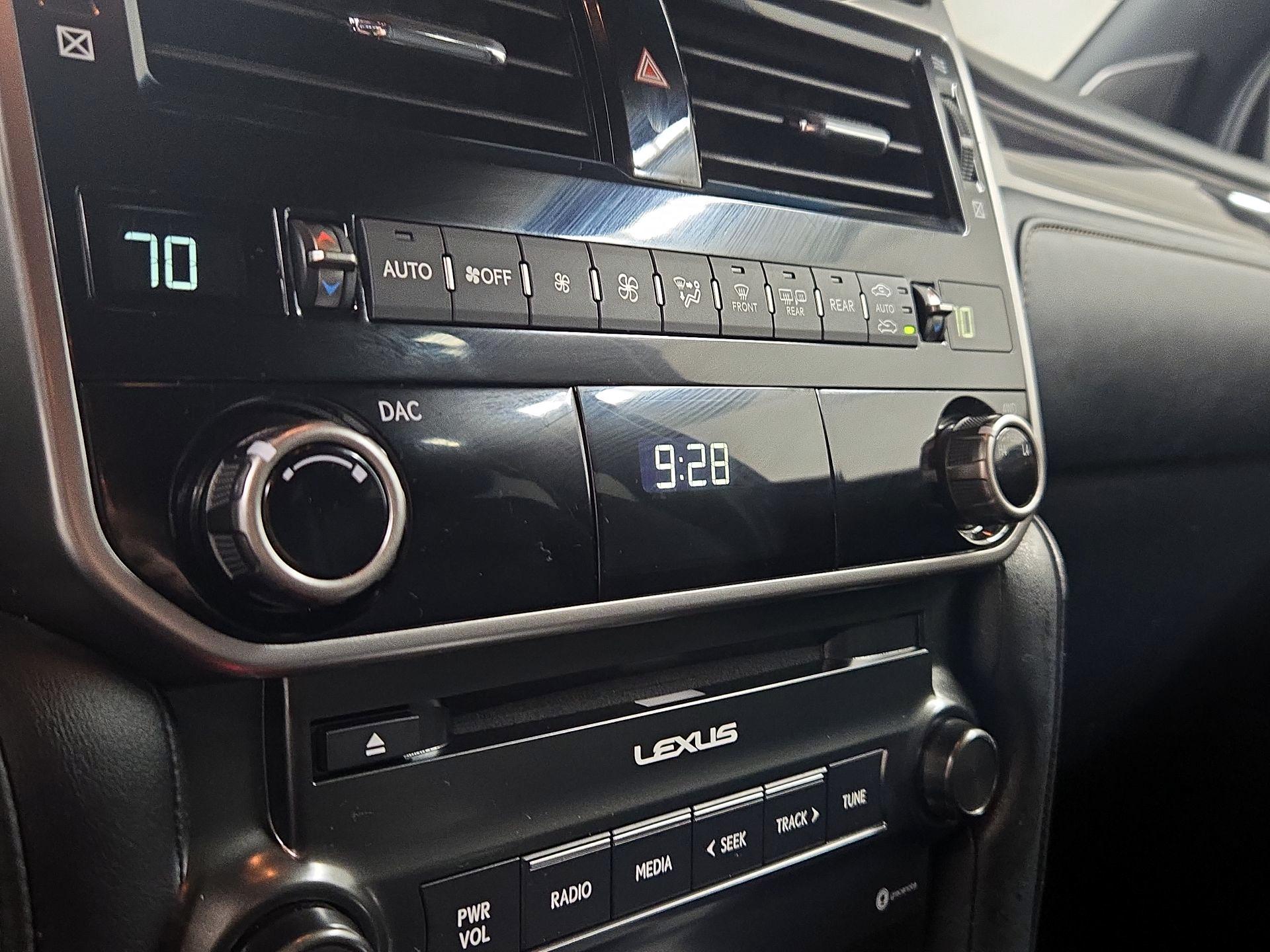 Thumbnail: 2022 Lexus GX - 17