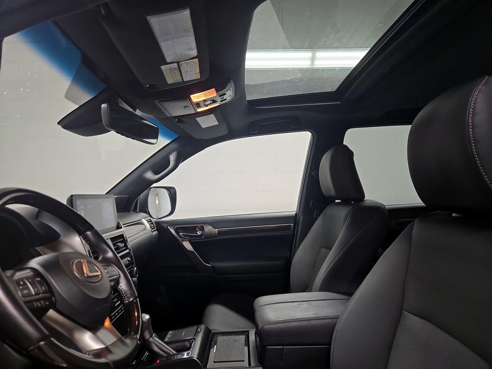 Thumbnail: 2022 Lexus GX - 20