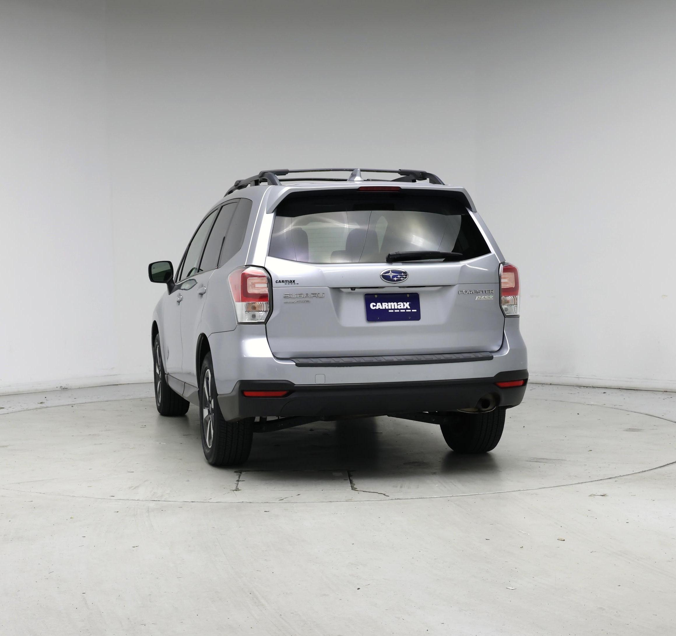 Thumbnail: 2017 Subaru Forester - 6