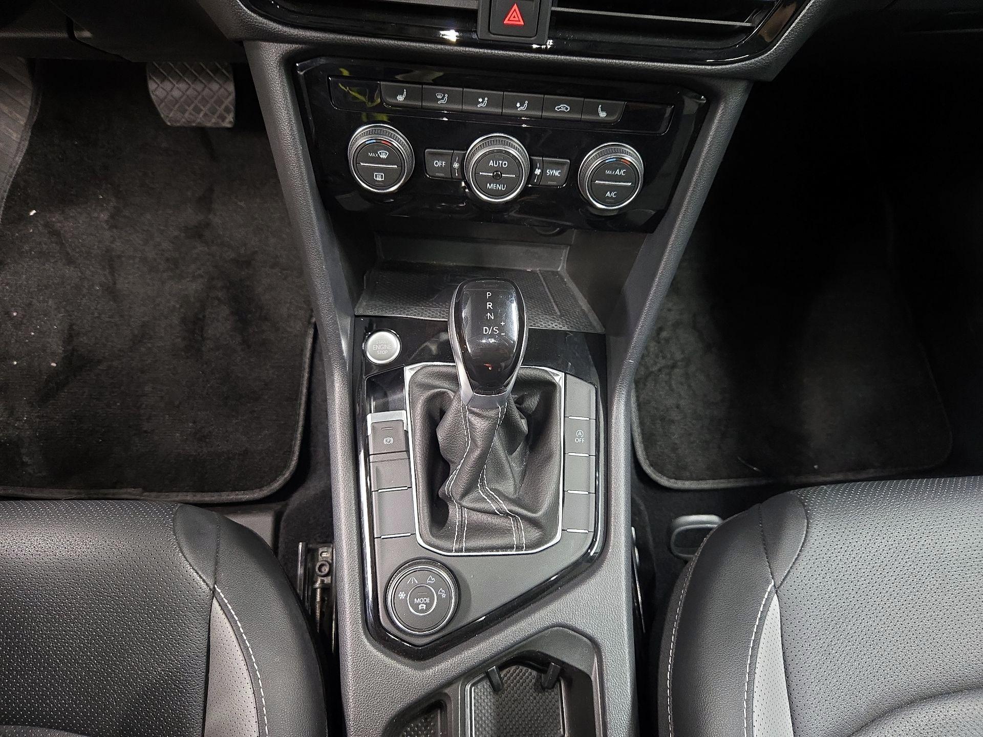 Thumbnail: 2023 Volkswagen Taos - 18