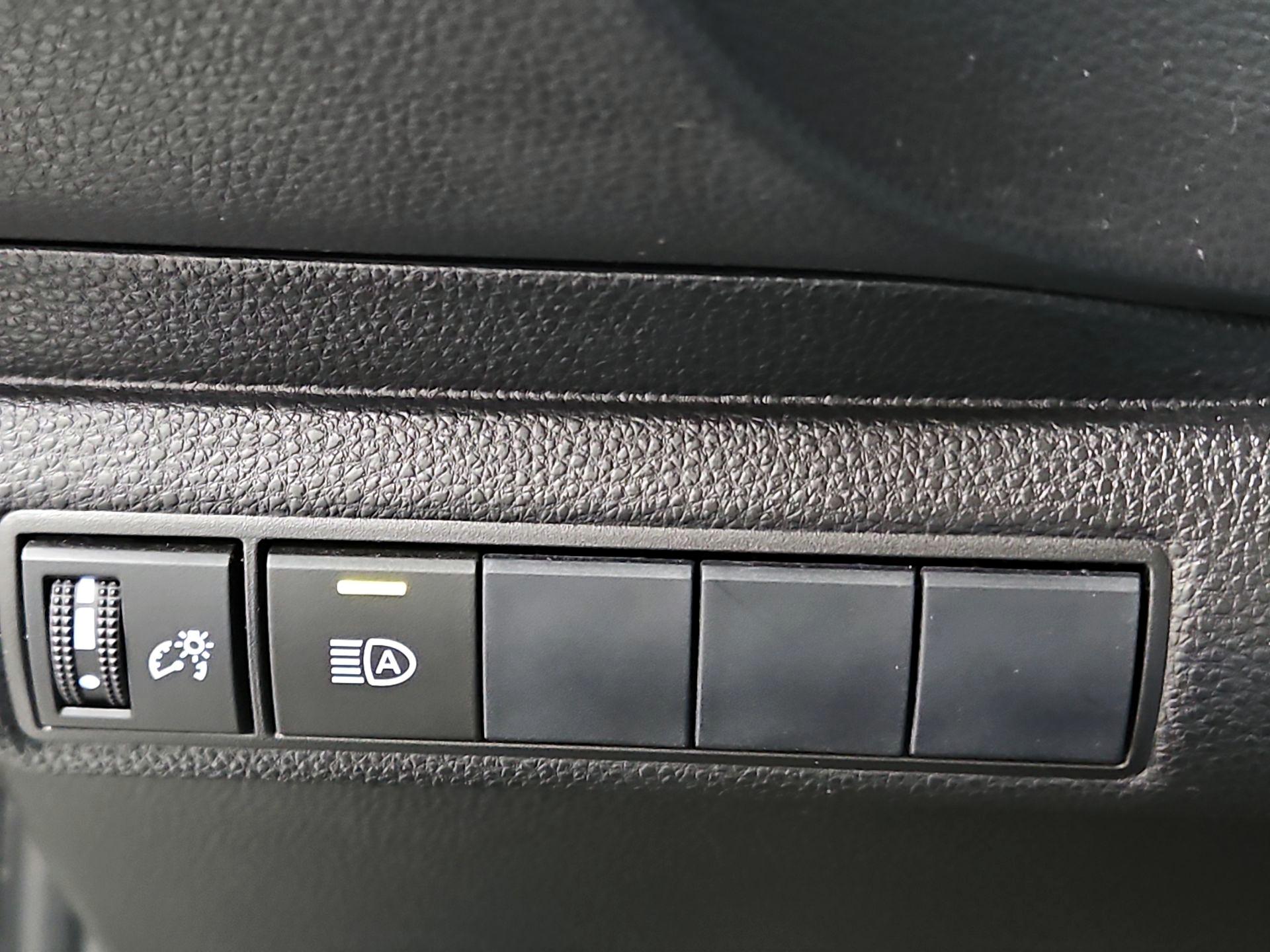 Thumbnail: 2020 Toyota Corolla - 13