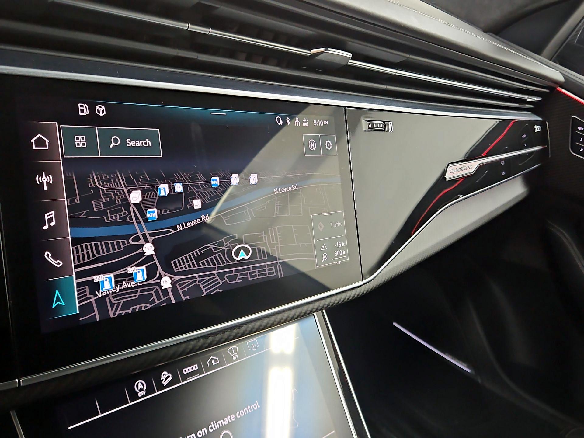 Thumbnail: 2021 Audi RS Q8 - 14