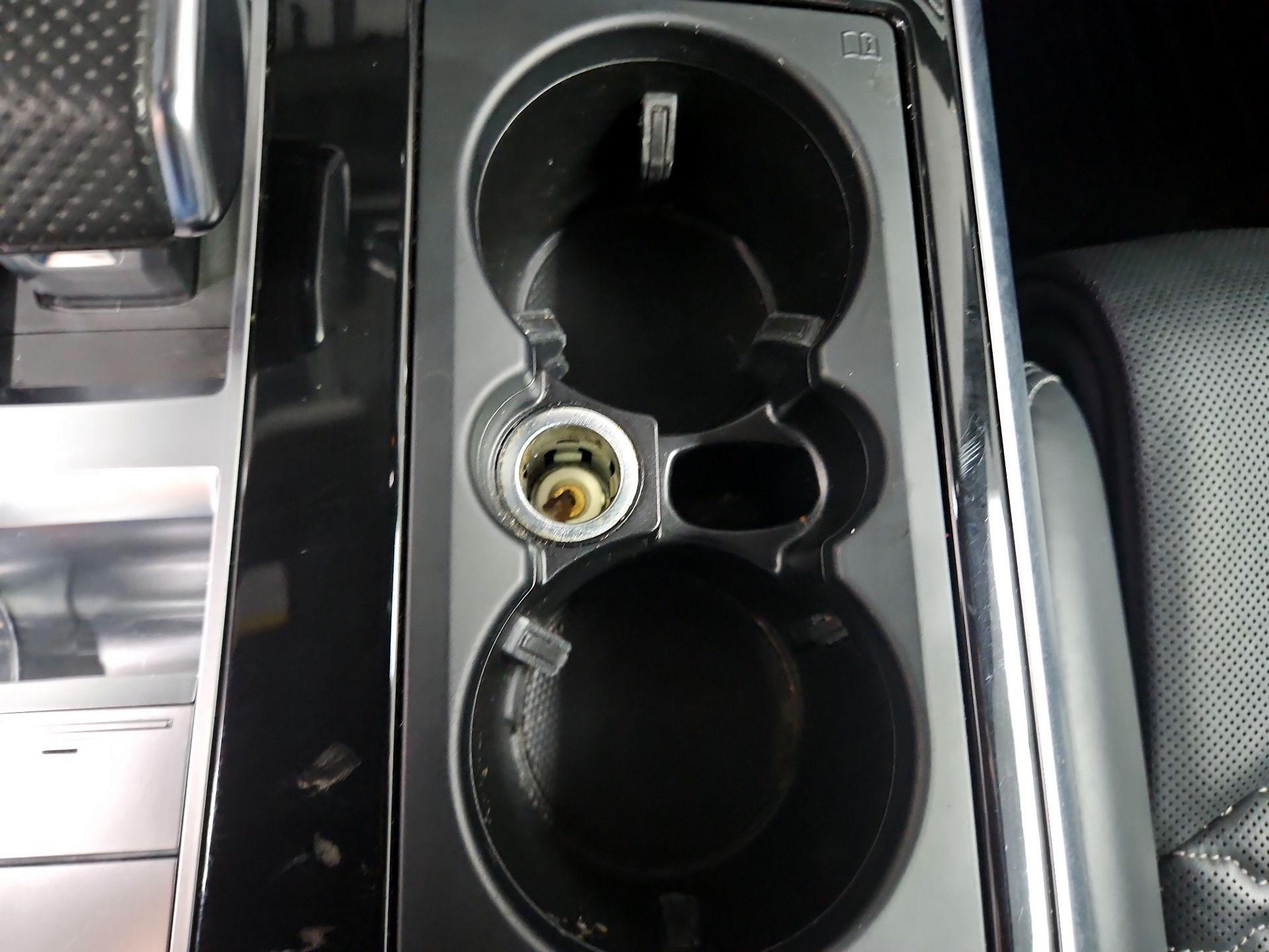 Thumbnail: 2021 Audi RS Q8 - 19