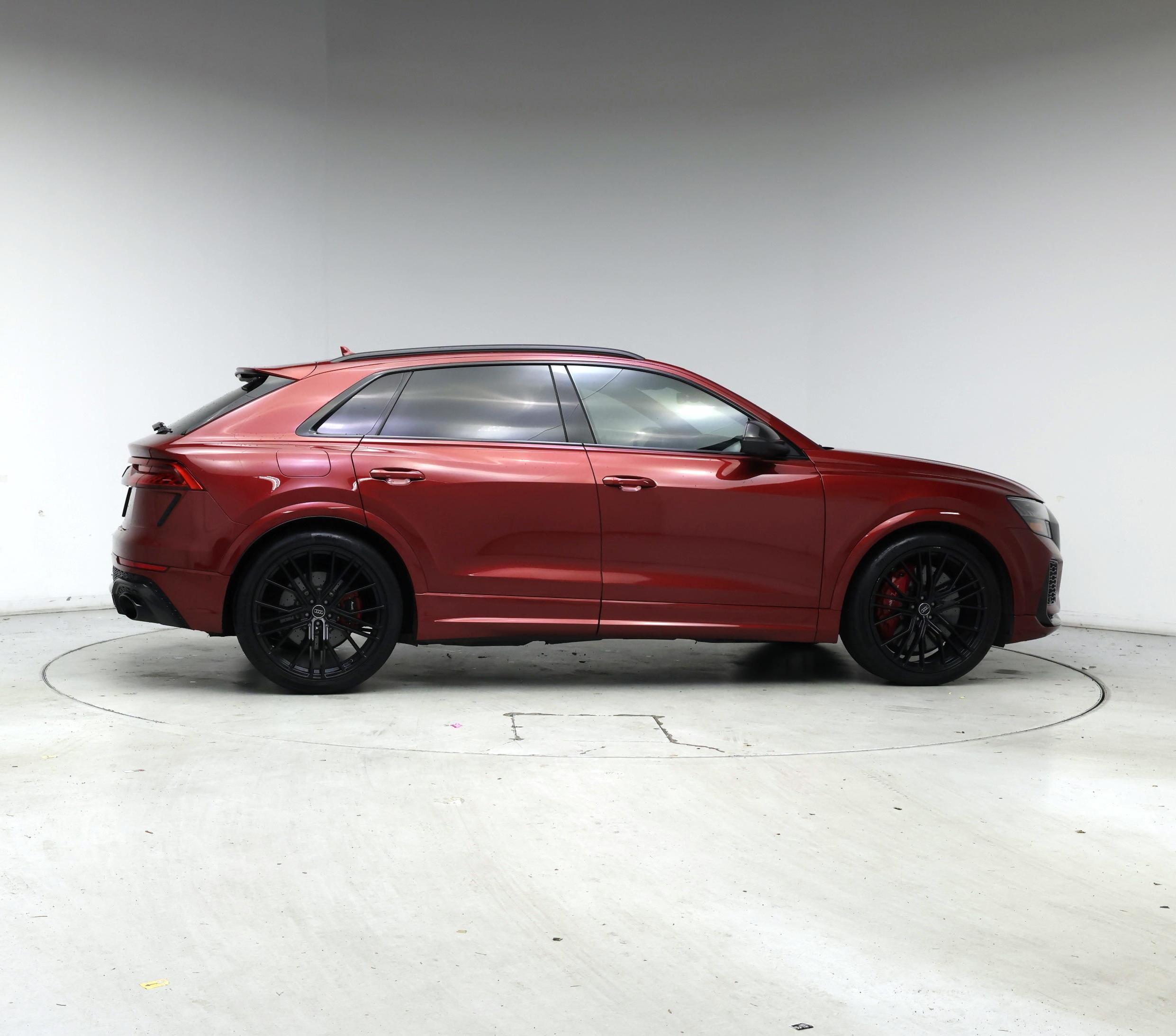 Thumbnail: 2021 Audi RS Q8 - 7