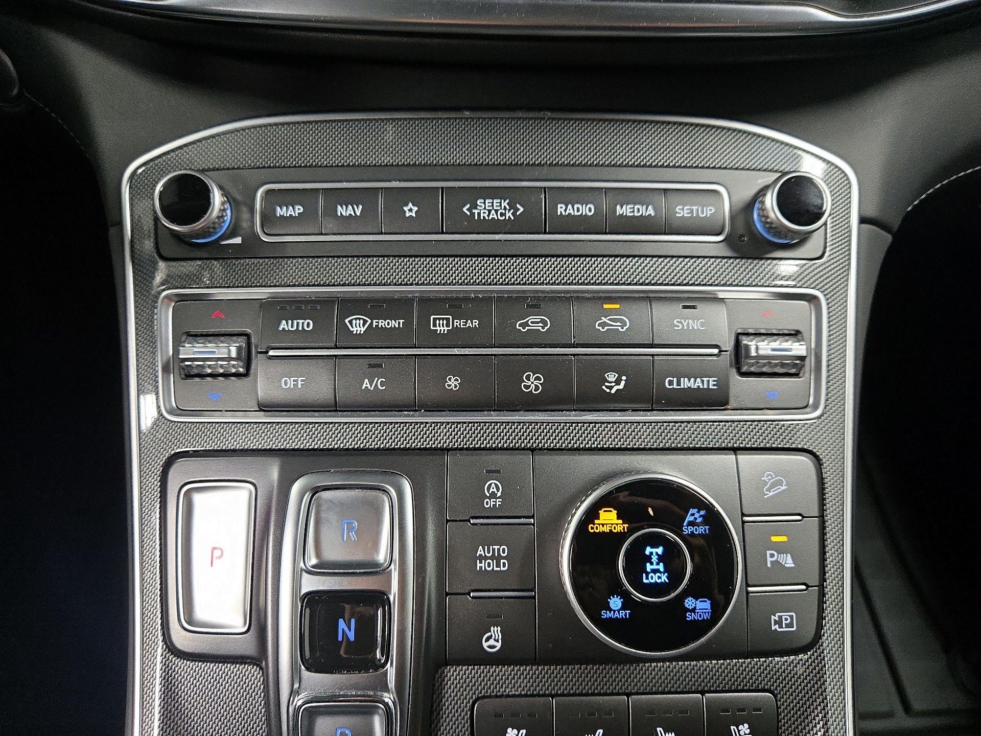 Thumbnail: 2023 Hyundai Santa Fe - 17