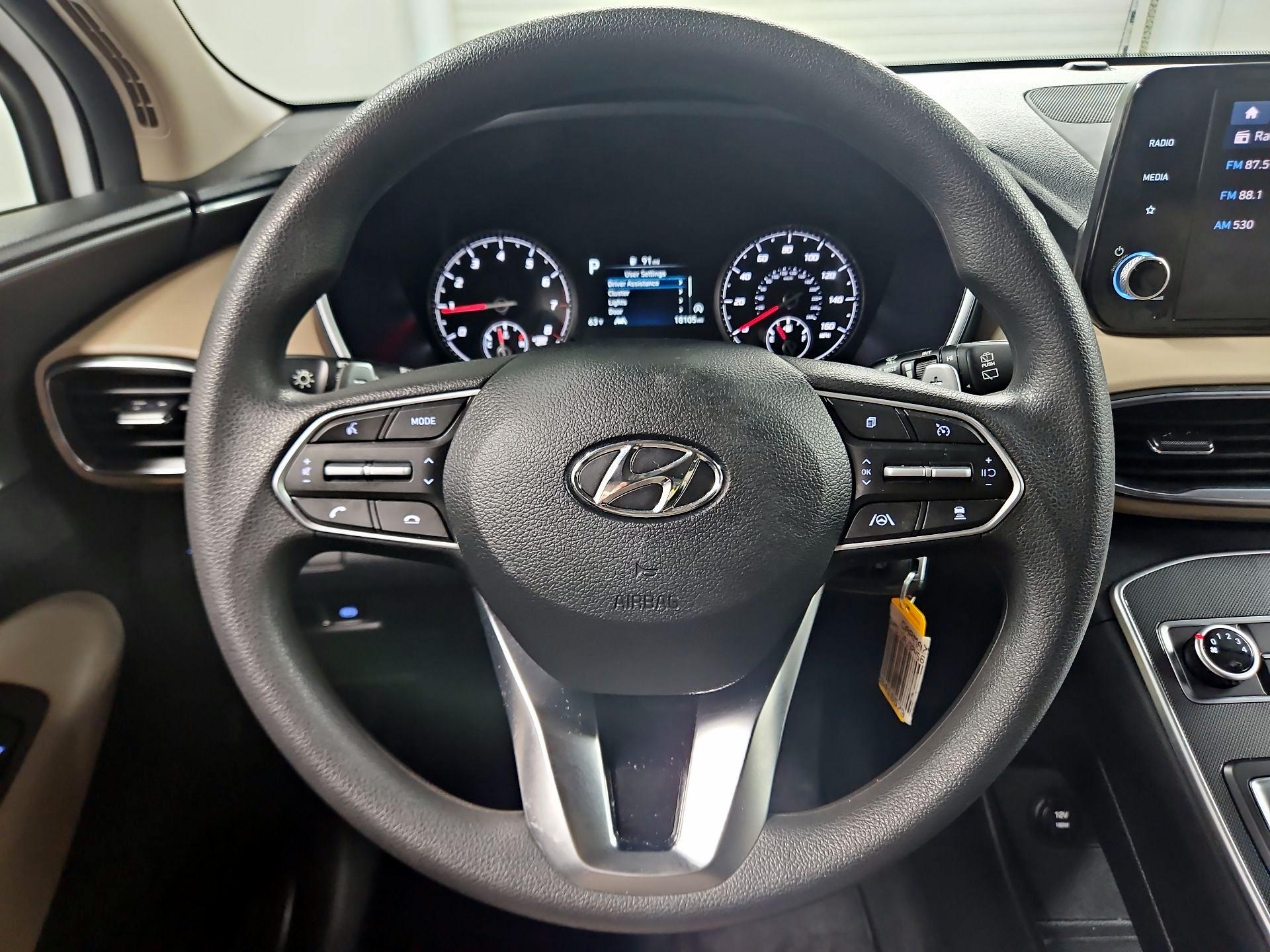 Thumbnail: 2023 Hyundai Santa Fe - 10