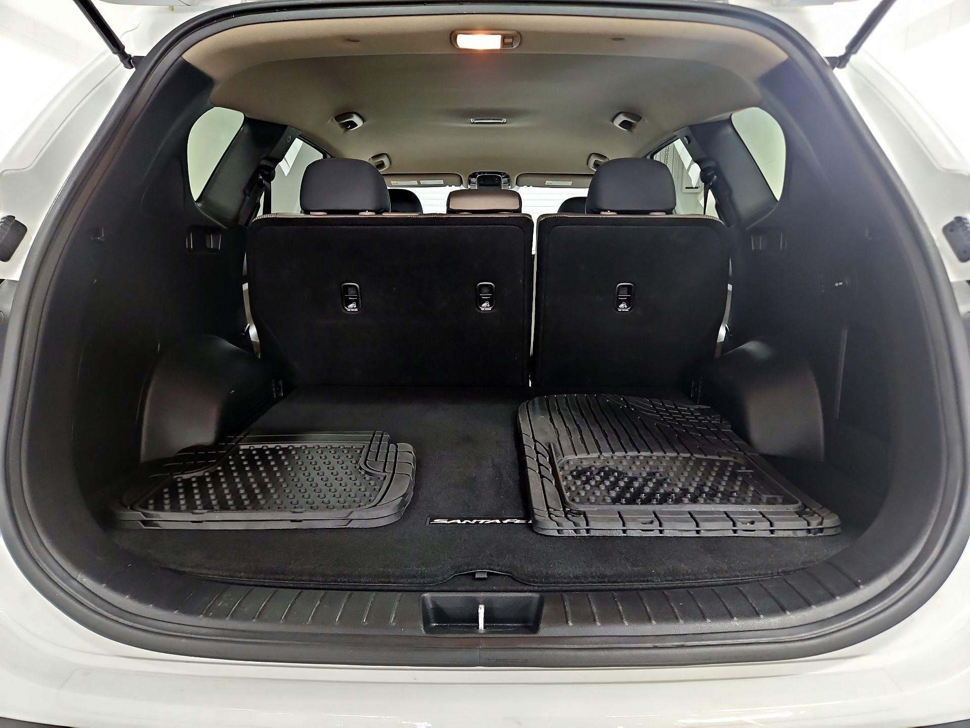 Thumbnail: 2023 Hyundai Santa Fe - 20