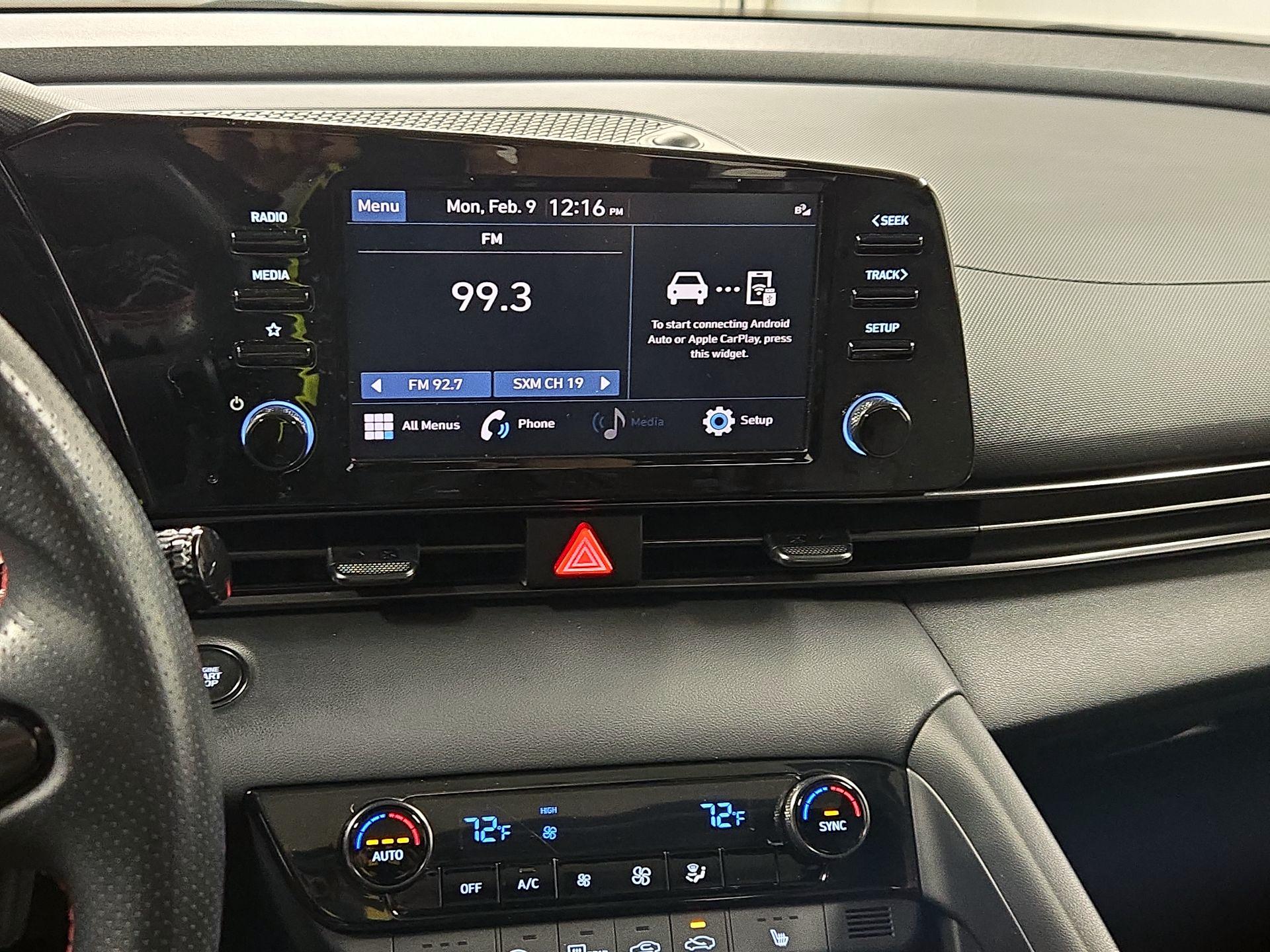 Thumbnail: 2022 Hyundai Elantra - 15