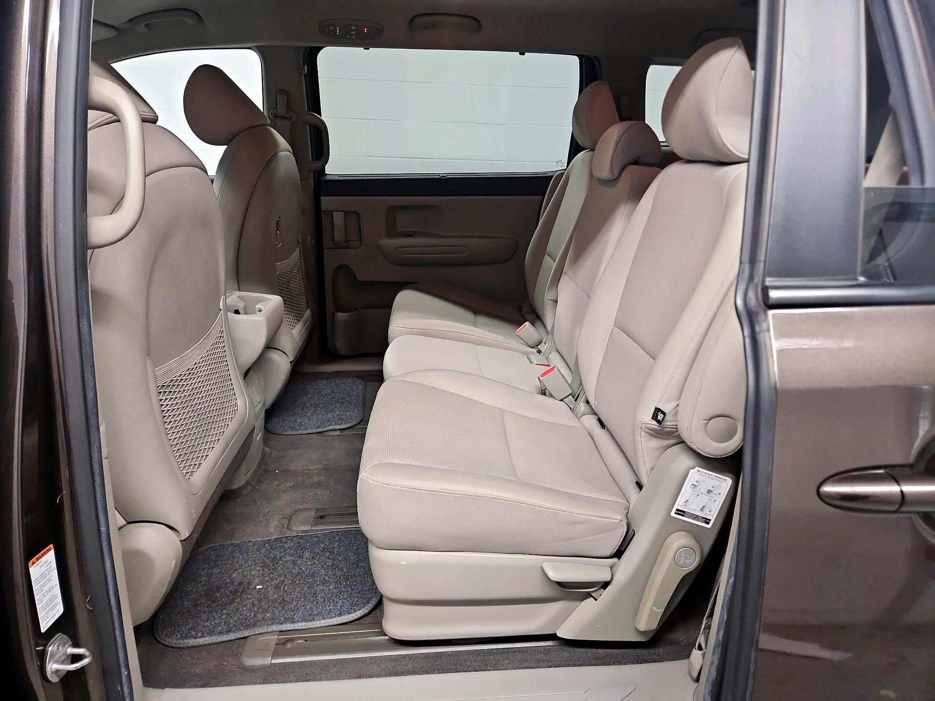 Thumbnail: 2016 Kia Sedona - 19