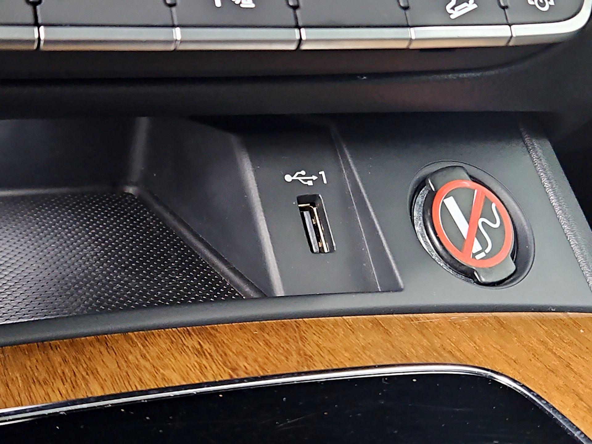 Thumbnail: 2023 Audi Q5 - 18