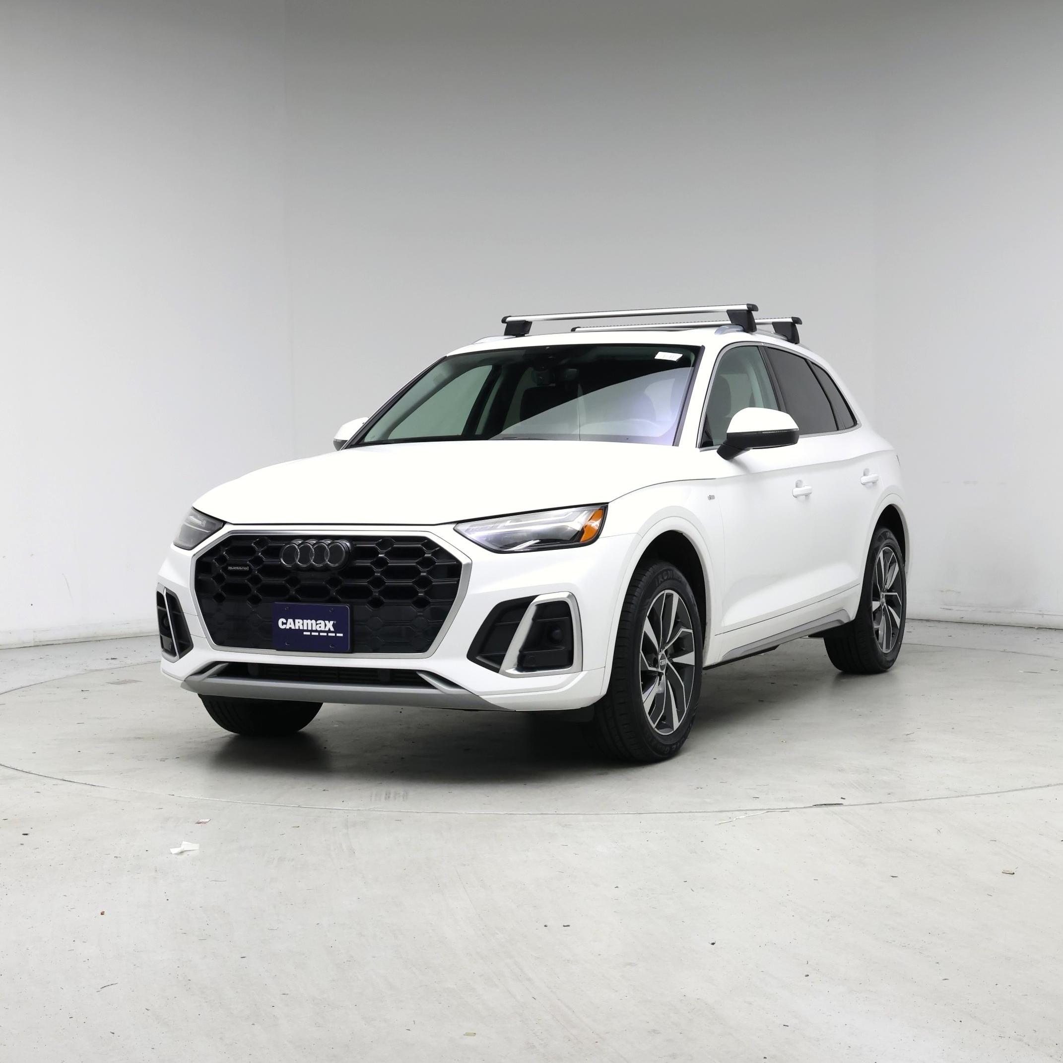 Thumbnail: 2023 Audi Q5 - 4