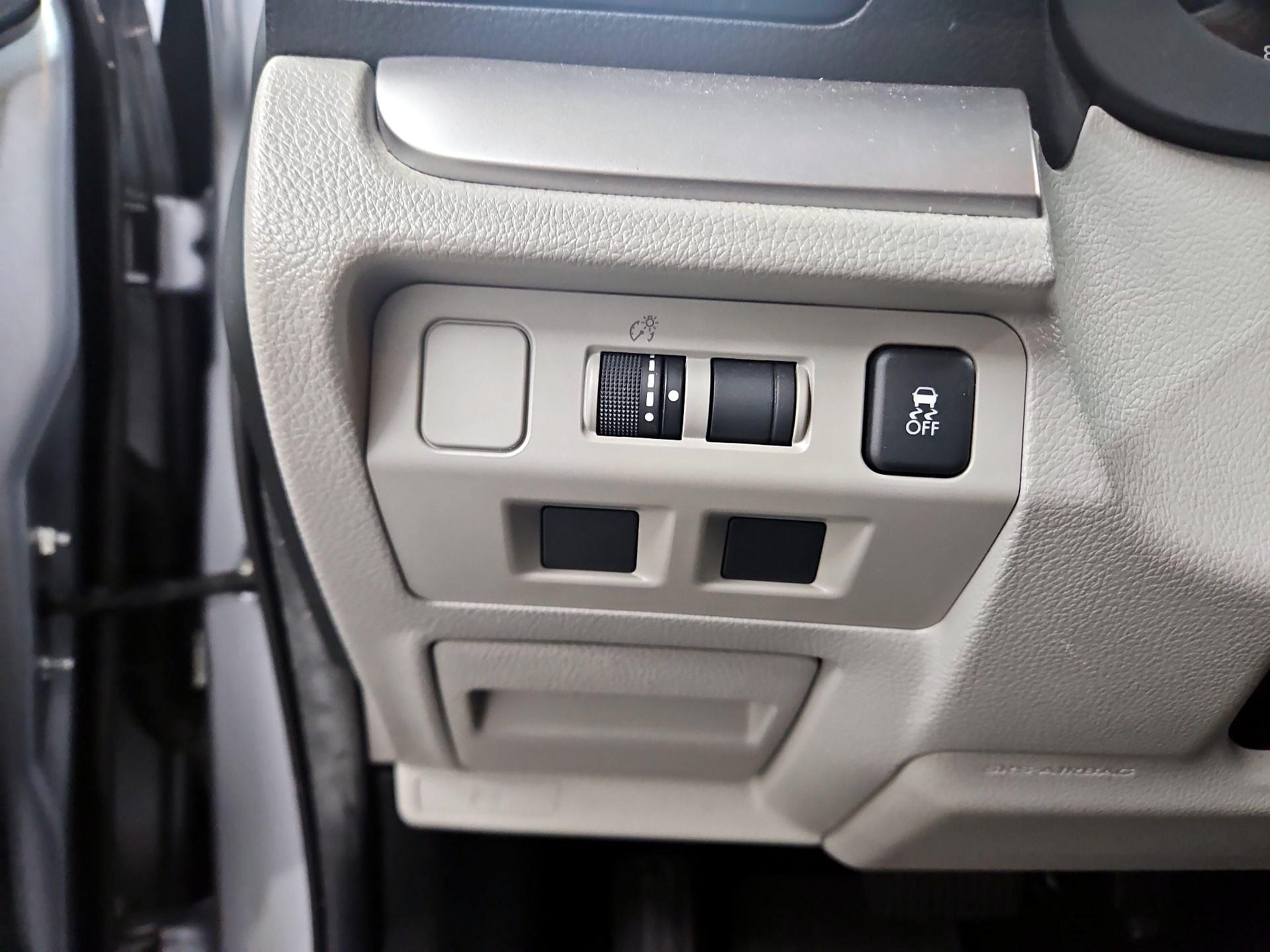 Thumbnail: 2017 Subaru Forester - 13