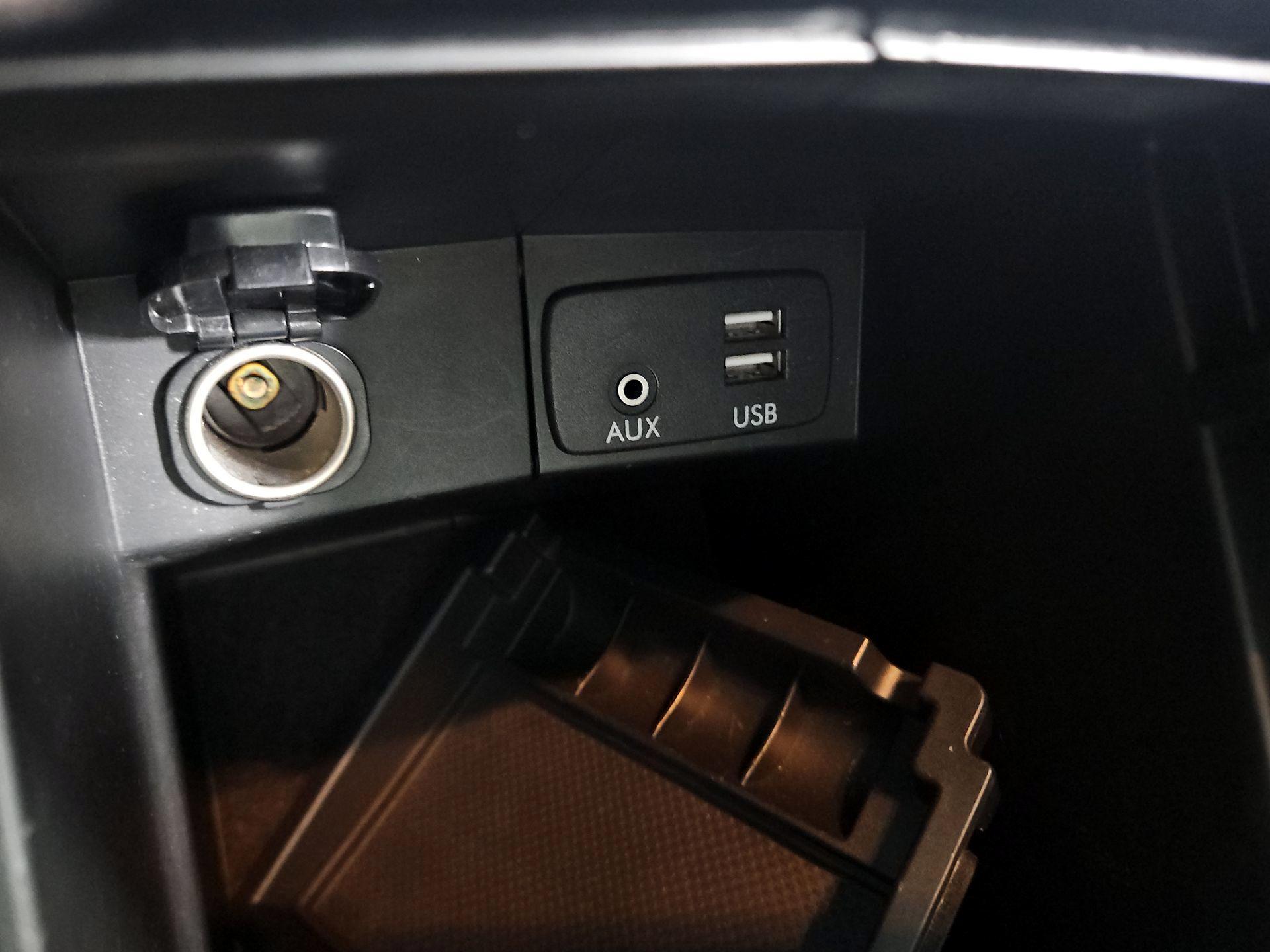 Thumbnail: 2017 Subaru Forester - 18