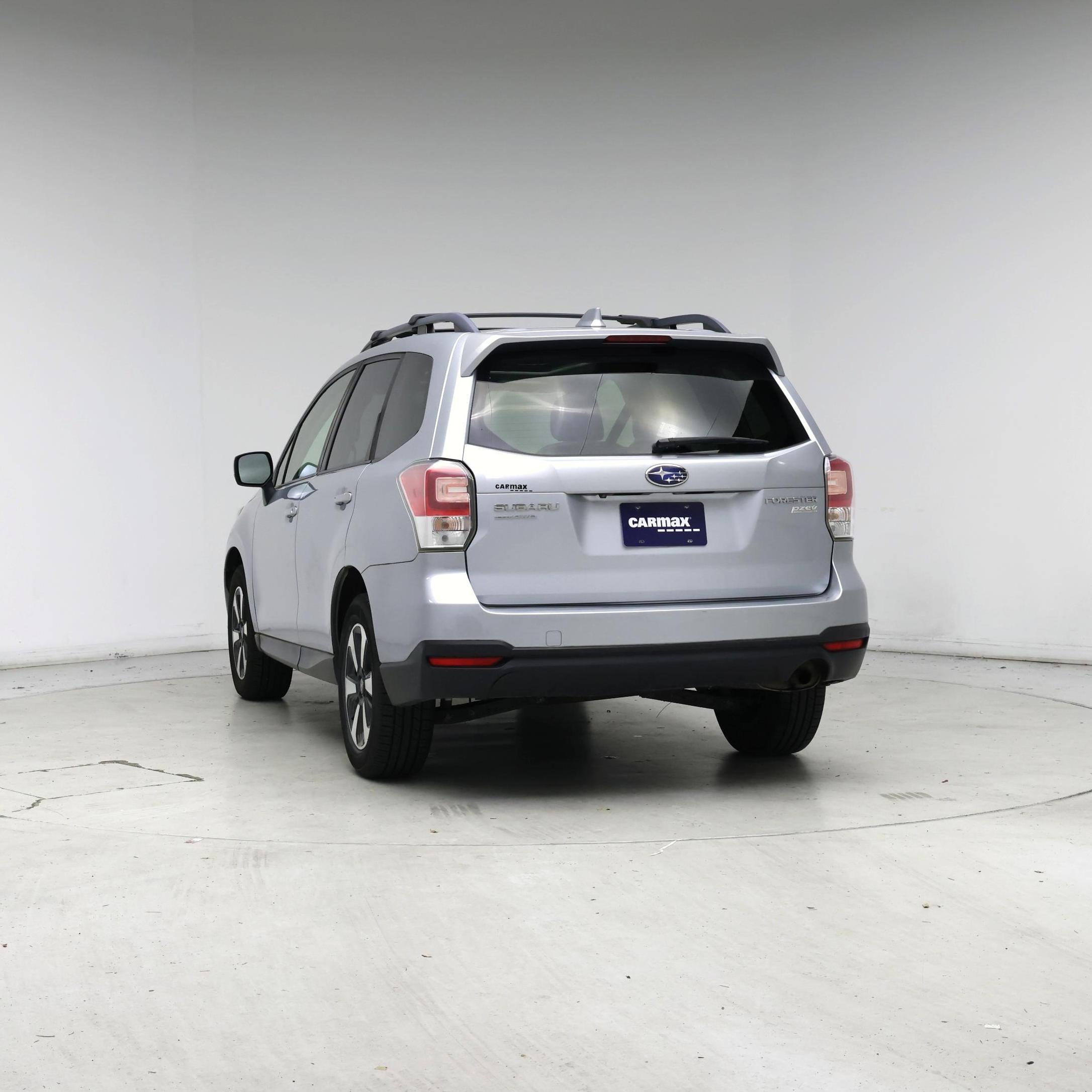 Thumbnail: 2017 Subaru Forester - 6