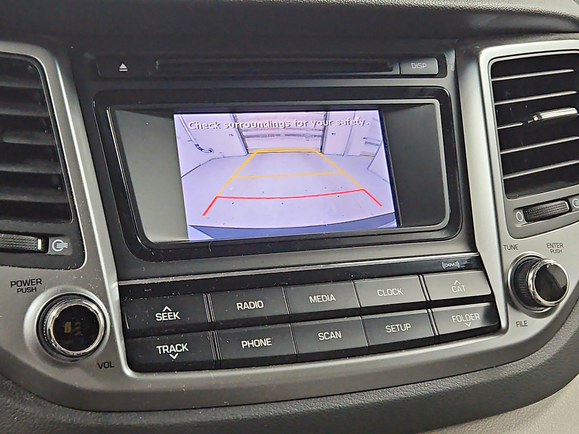 Thumbnail: 2016 Hyundai Tucson - 14