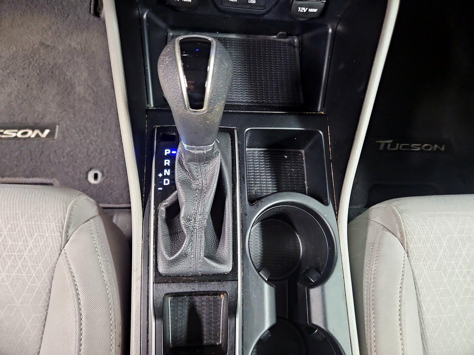 Thumbnail: 2016 Hyundai Tucson - 17