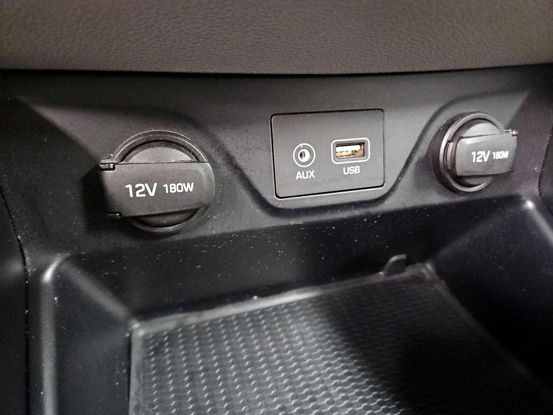 Thumbnail: 2016 Hyundai Tucson - 18