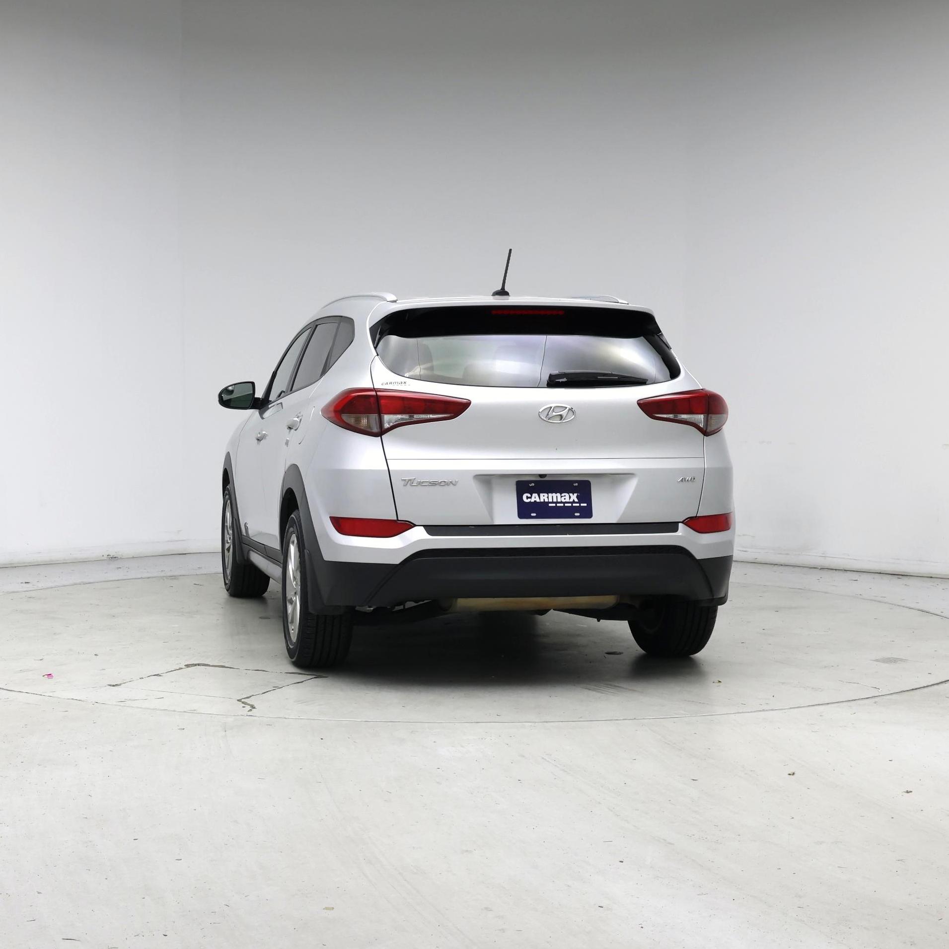 Thumbnail: 2016 Hyundai Tucson - 6