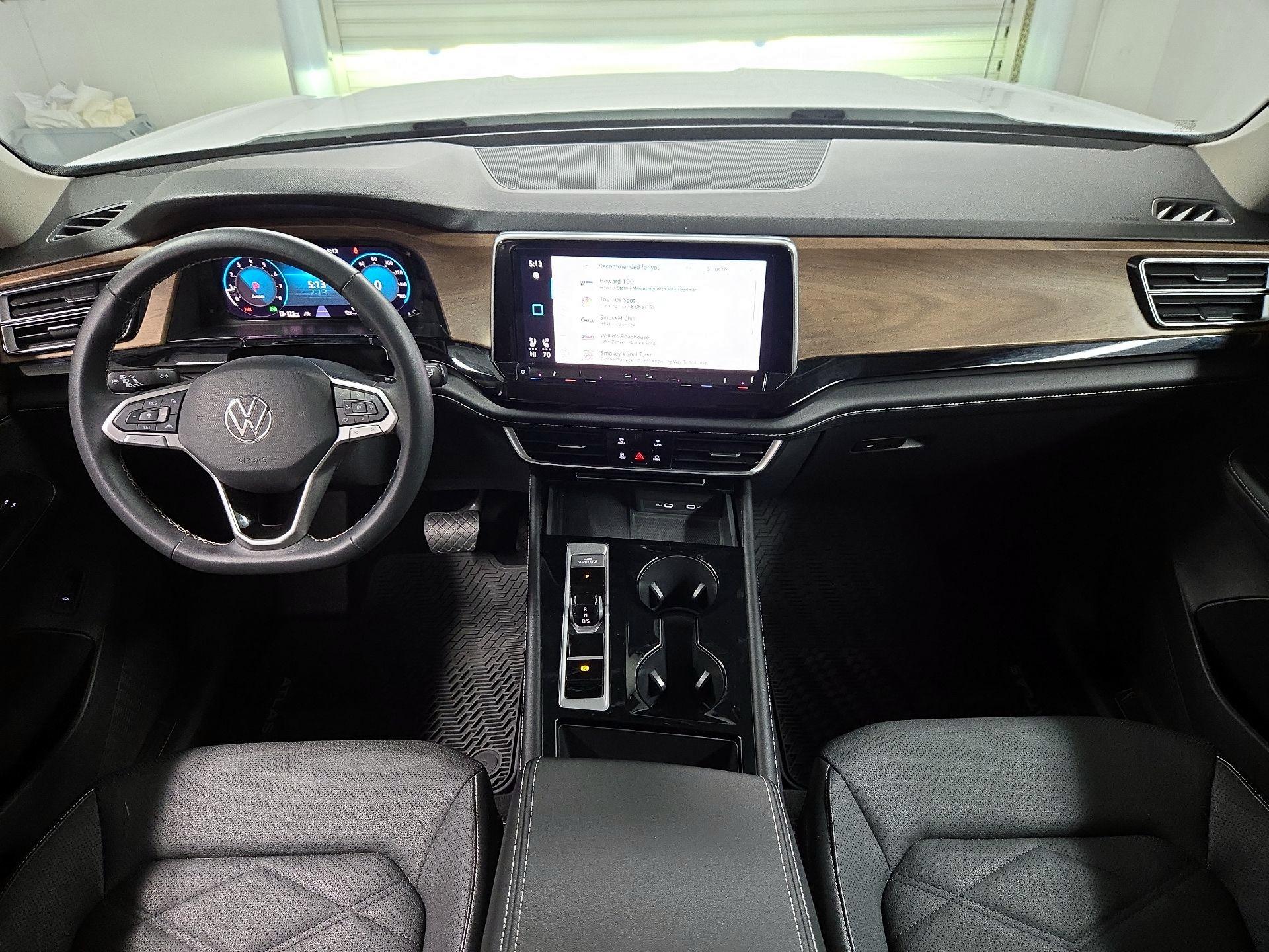 Thumbnail: 2024 Volkswagen Atlas - 9