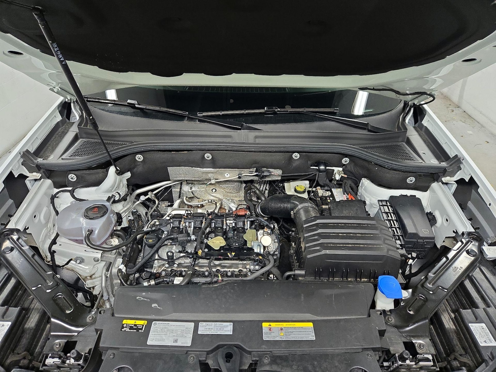 2024 Volkswagen Atlas SE w/Tech - Photo 25
