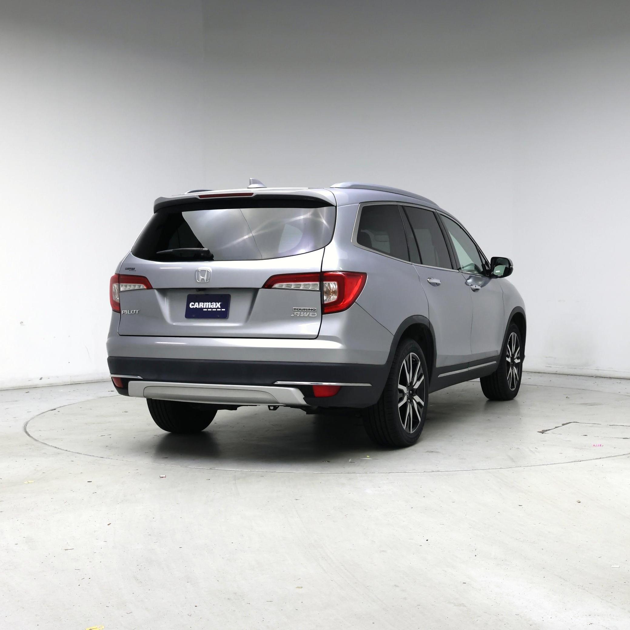 Thumbnail: 2019 Honda Pilot - 8