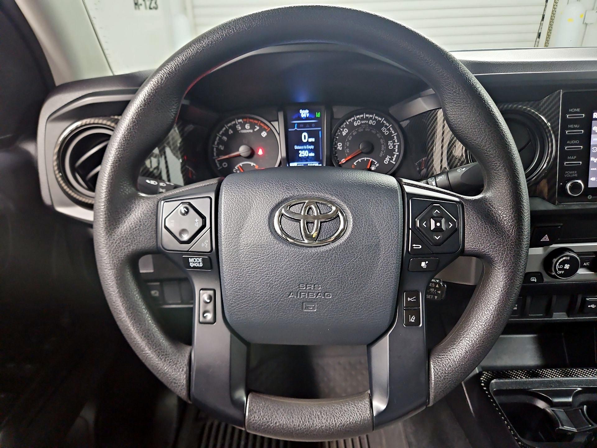 Thumbnail: 2020 Toyota Tacoma - 10